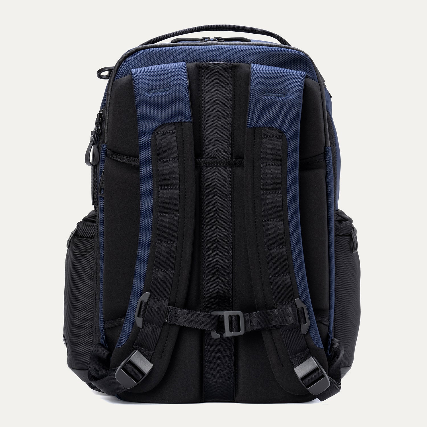 Travelpro® Altitude™ Large Expandable Laptop Backpack 30-36L - Image 16