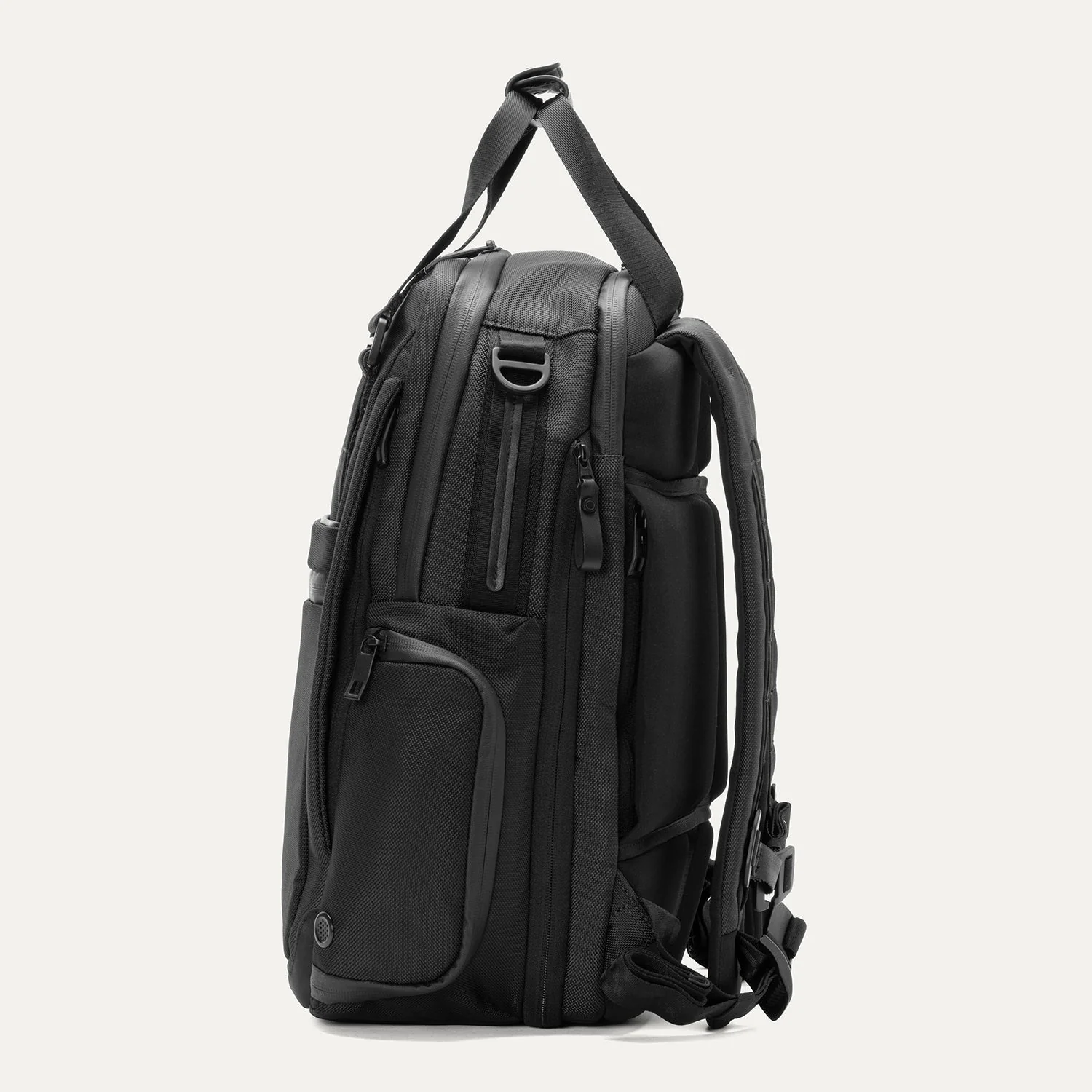 Travelpro® Altitude™ Medium Expandable Laptop Backpack 25-30L - Image 11