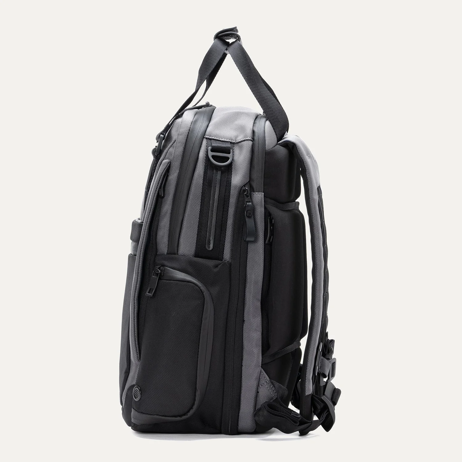 Travelpro® Altitude™ Medium Expandable Laptop Backpack 25-30L - Image 20