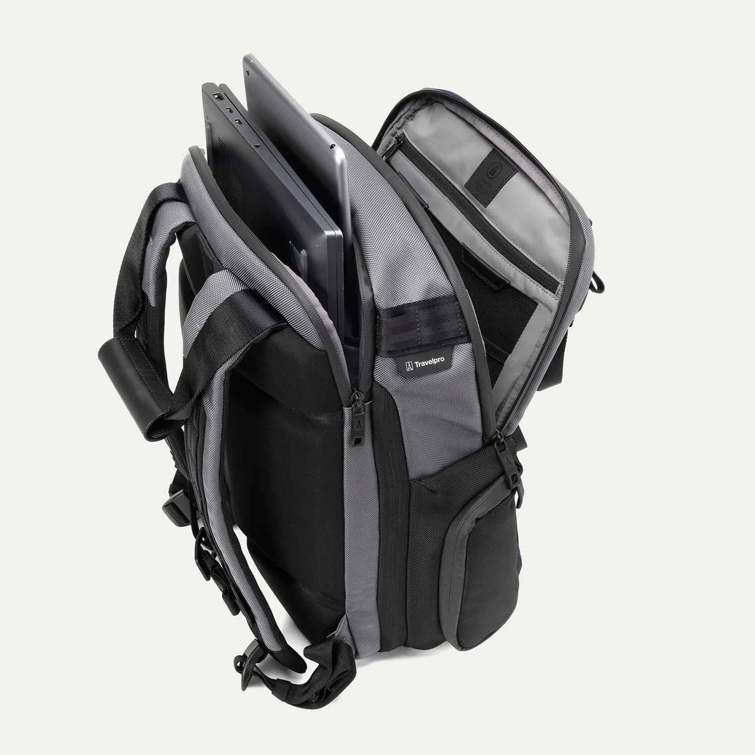 Travelpro® Altitude™ Medium Expandable Laptop Backpack 25-30L - Image 24