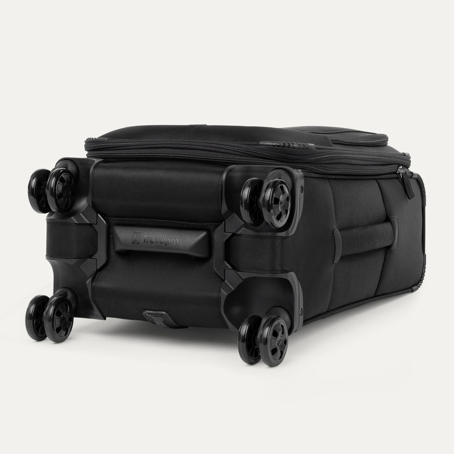 Crew™ Classic Carry-On / Large Check-In Set - Image 8