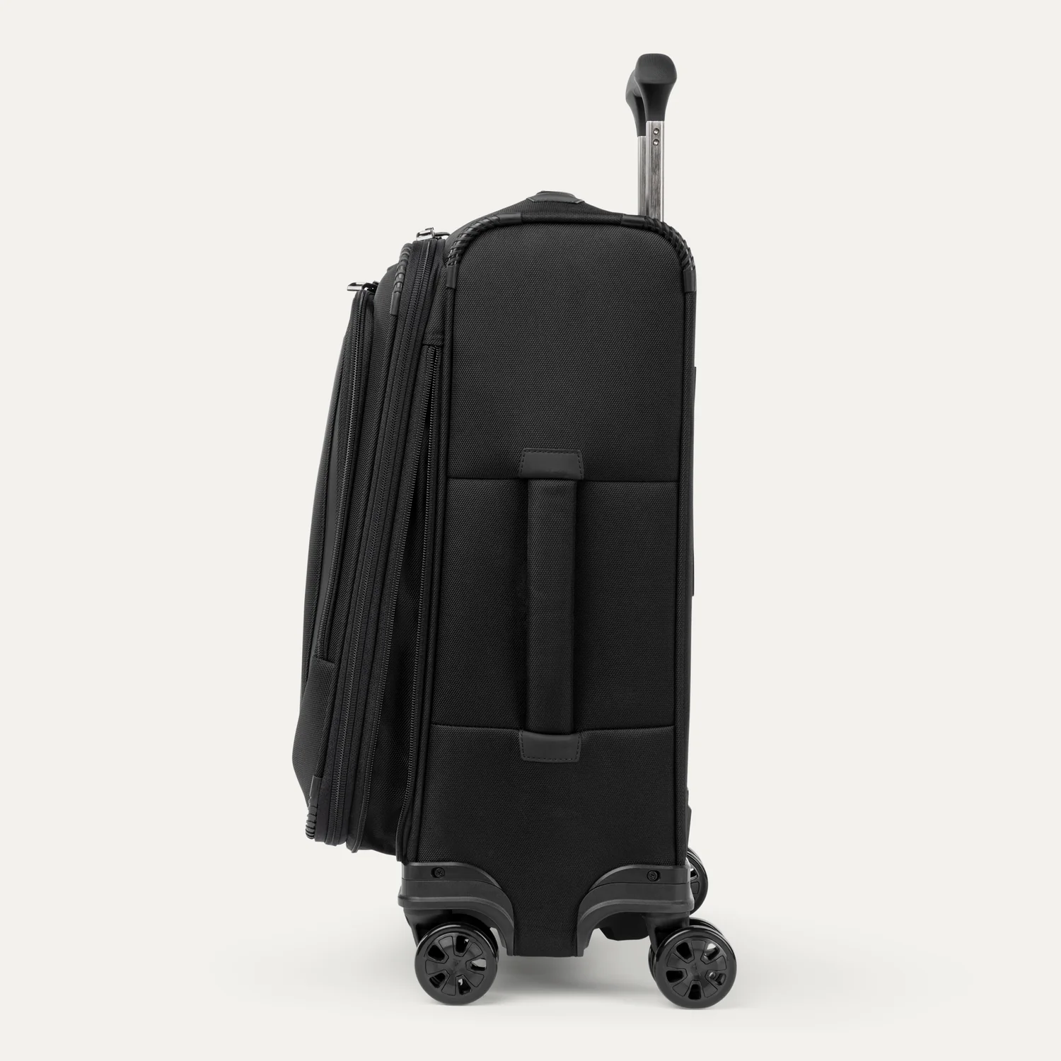 Crew™ Classic Carry-On / Medium Check-in Luggage Set - Image 23