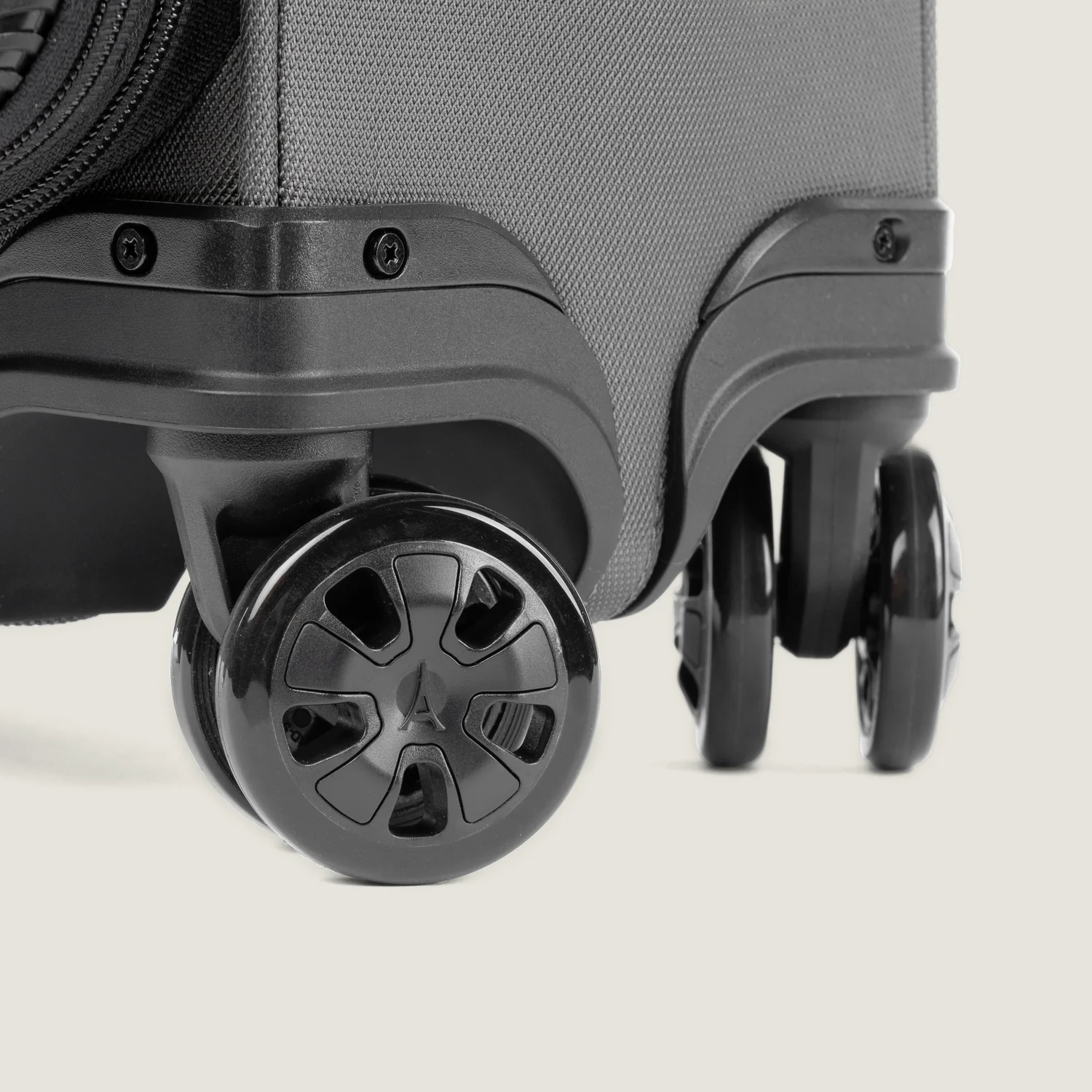 Crew™ Classic Compact Carry-On Expandable Spinner - Image 17