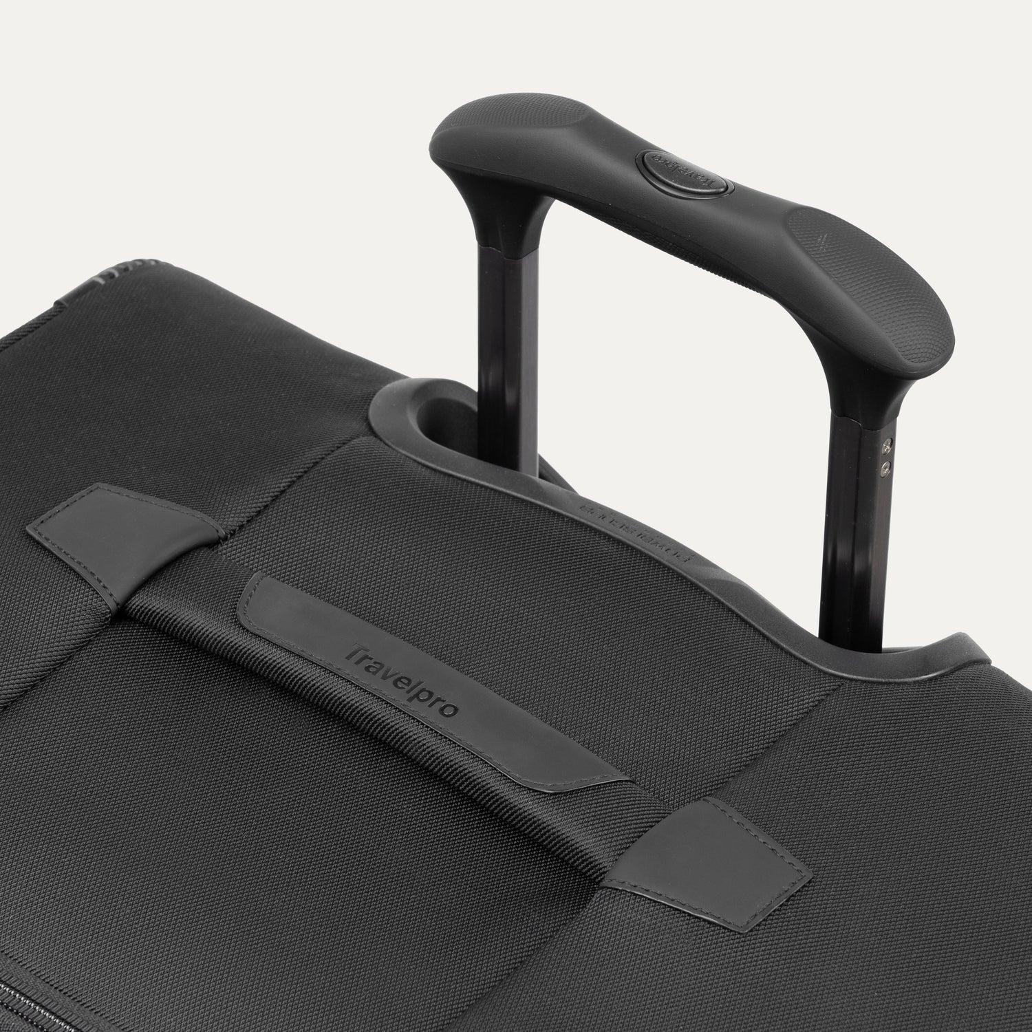 Crew™ Classic Large Check-in Expandable Spinner - Image 31