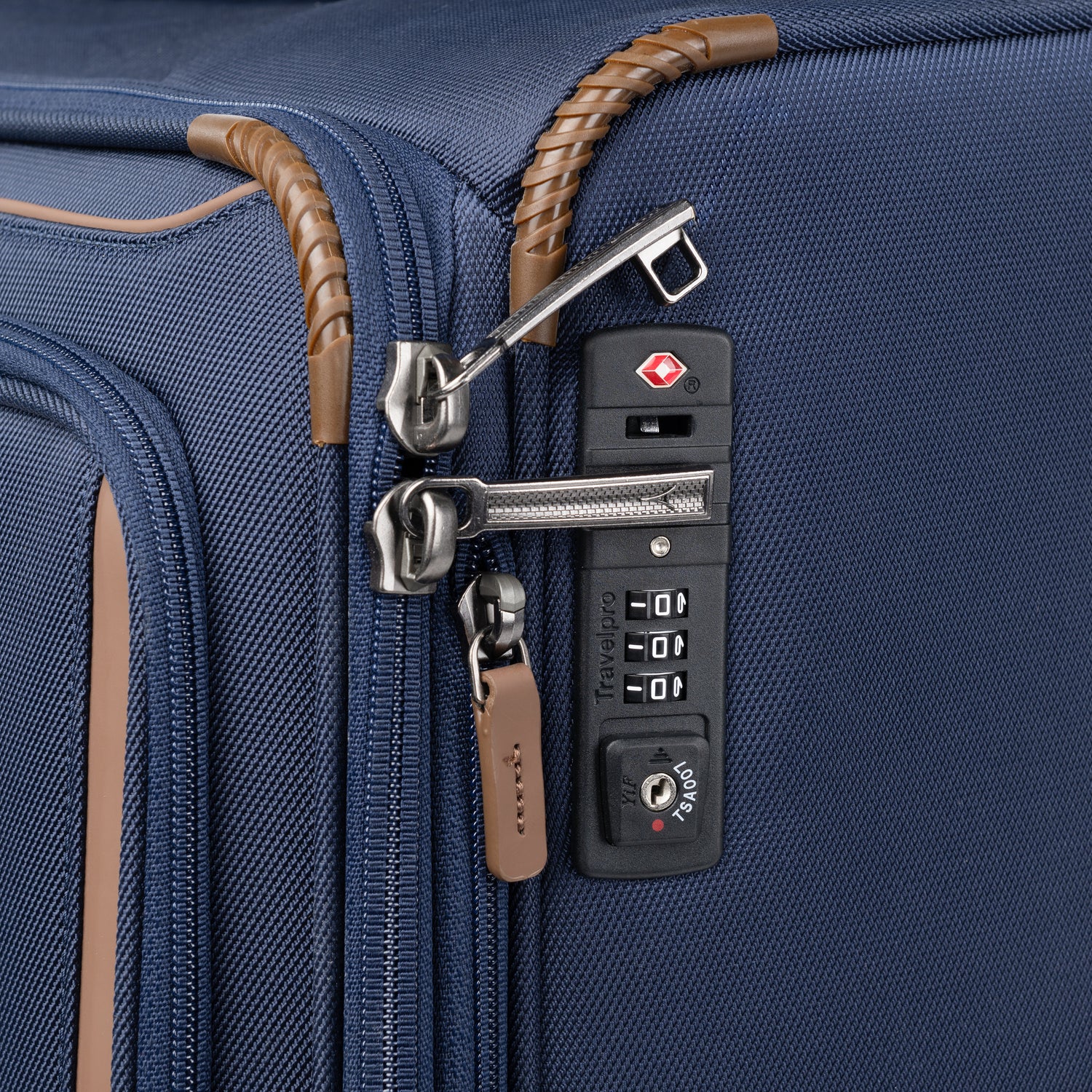 Crew™ Classic Medium Check-in Expandable Spinner - Image 37