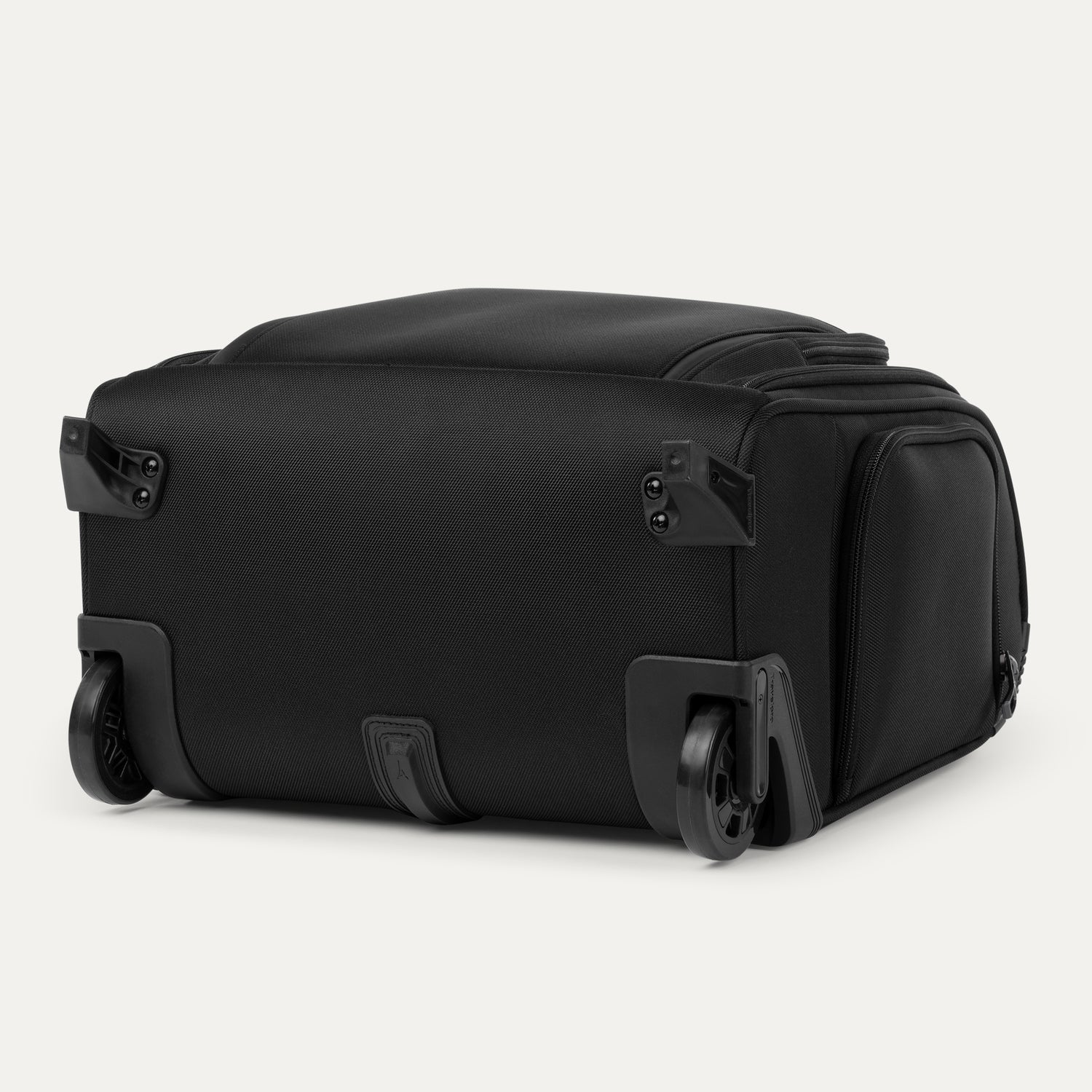 Crew™ Classic Rolling UnderSeat Carry-on - Image 21