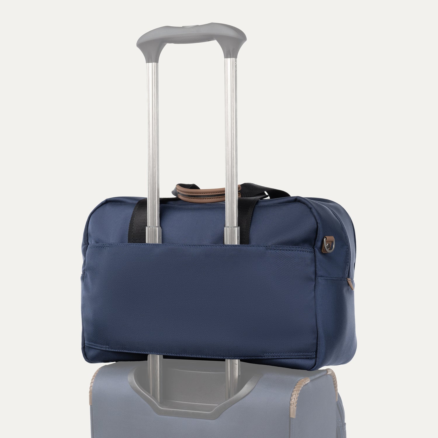 Crew™ Classic UnderSeat Tote / Carry-On Spinner Luggage Set - Image 10