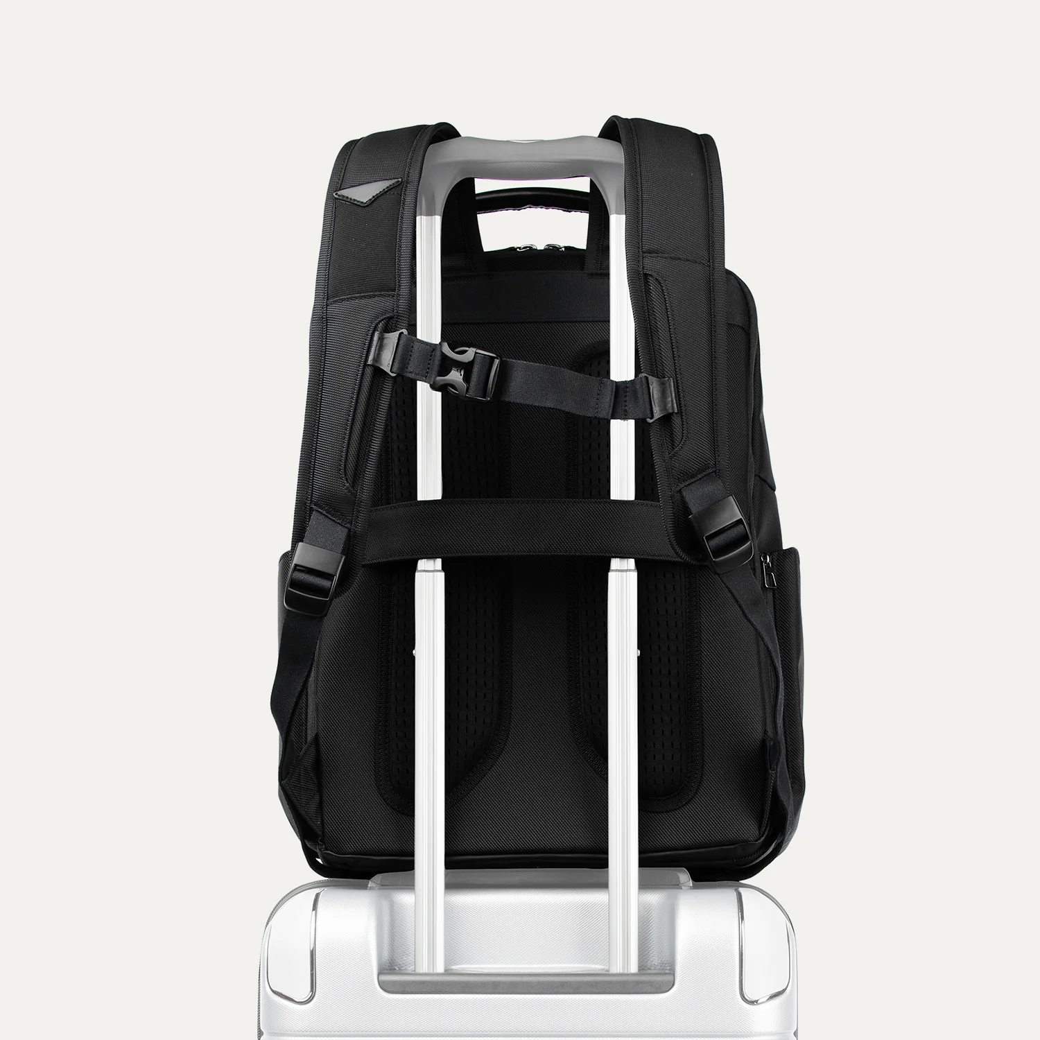 Crew™ Executive Choice™ 3 Large Backpack - Image 22
