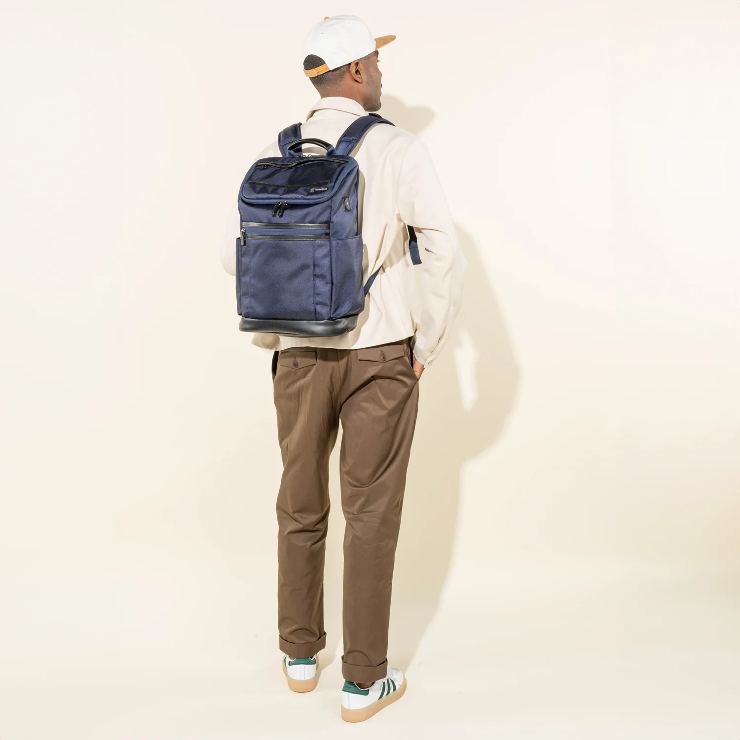 Crew™ Executive Choice™ 3 Medium Top Load Backpack - Image 14