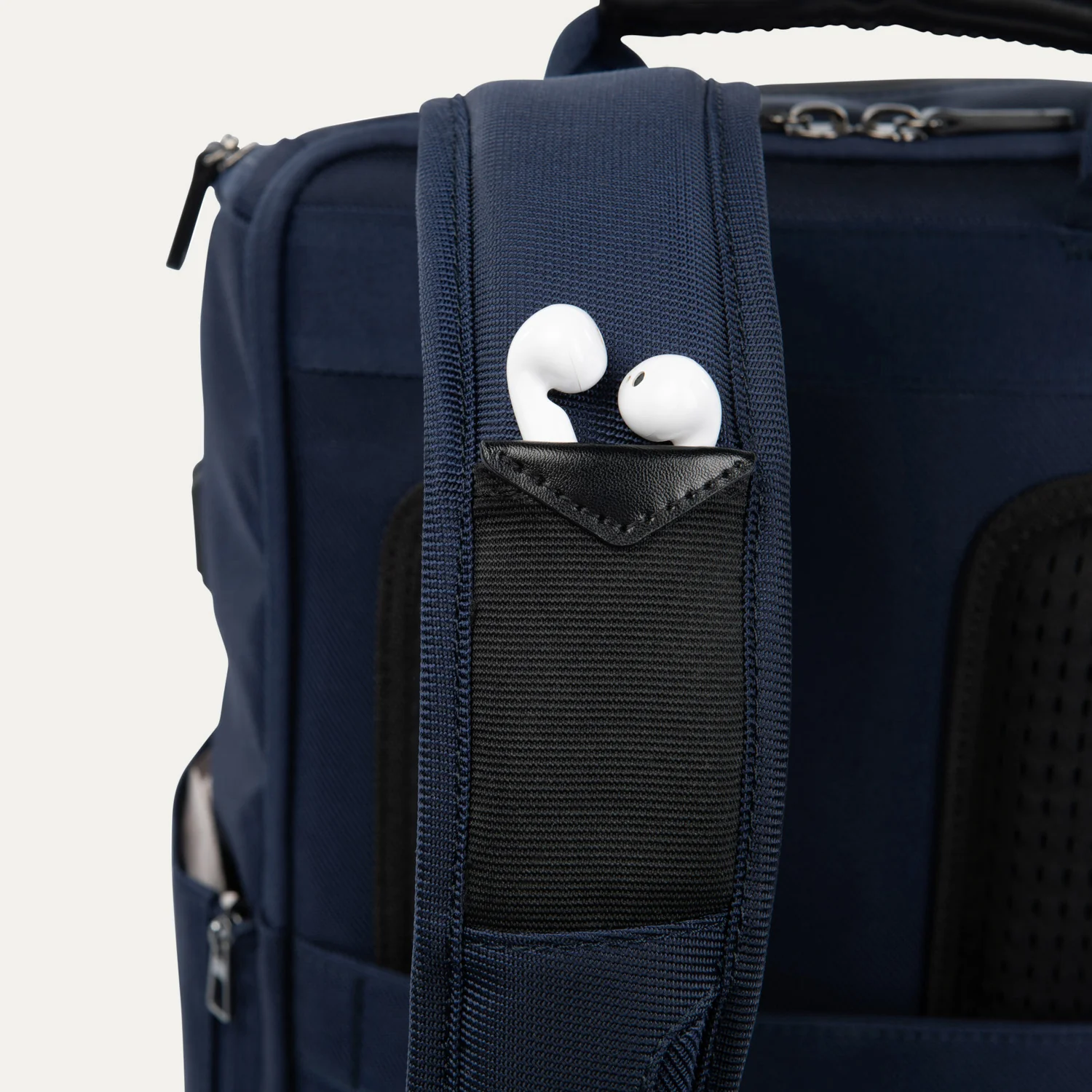 Crew™ Executive Choice™ 3 Medium Top Load Backpack - Image 17