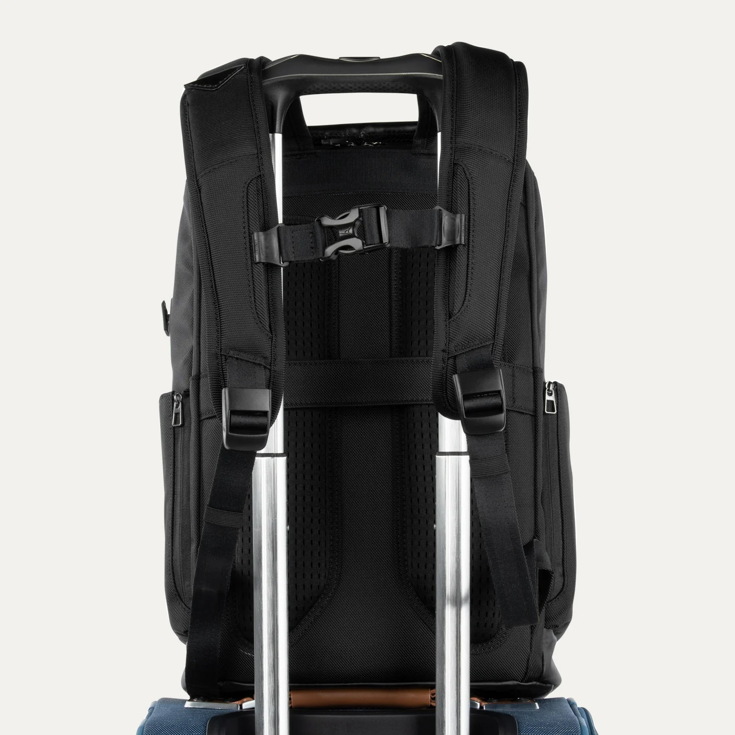Crew™ Executive Choice™ 3 Medium Top Load Backpack - Image 23