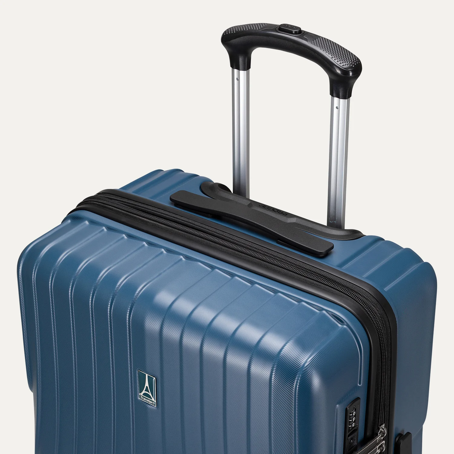 Hydrogen® Three Piece Luggage Set - Image 19