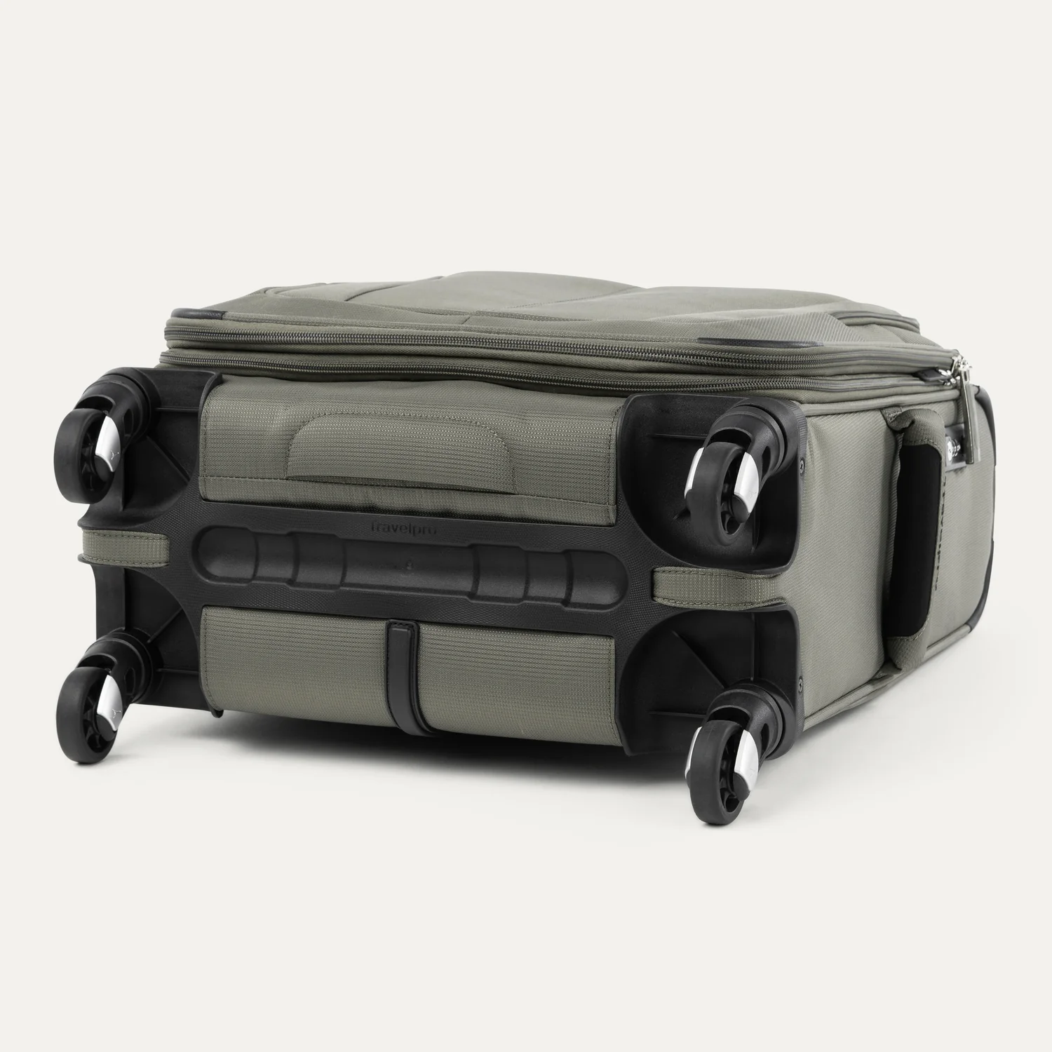 Maxlite® 5 19" International Carry-On Expandable Spinner - Image 30
