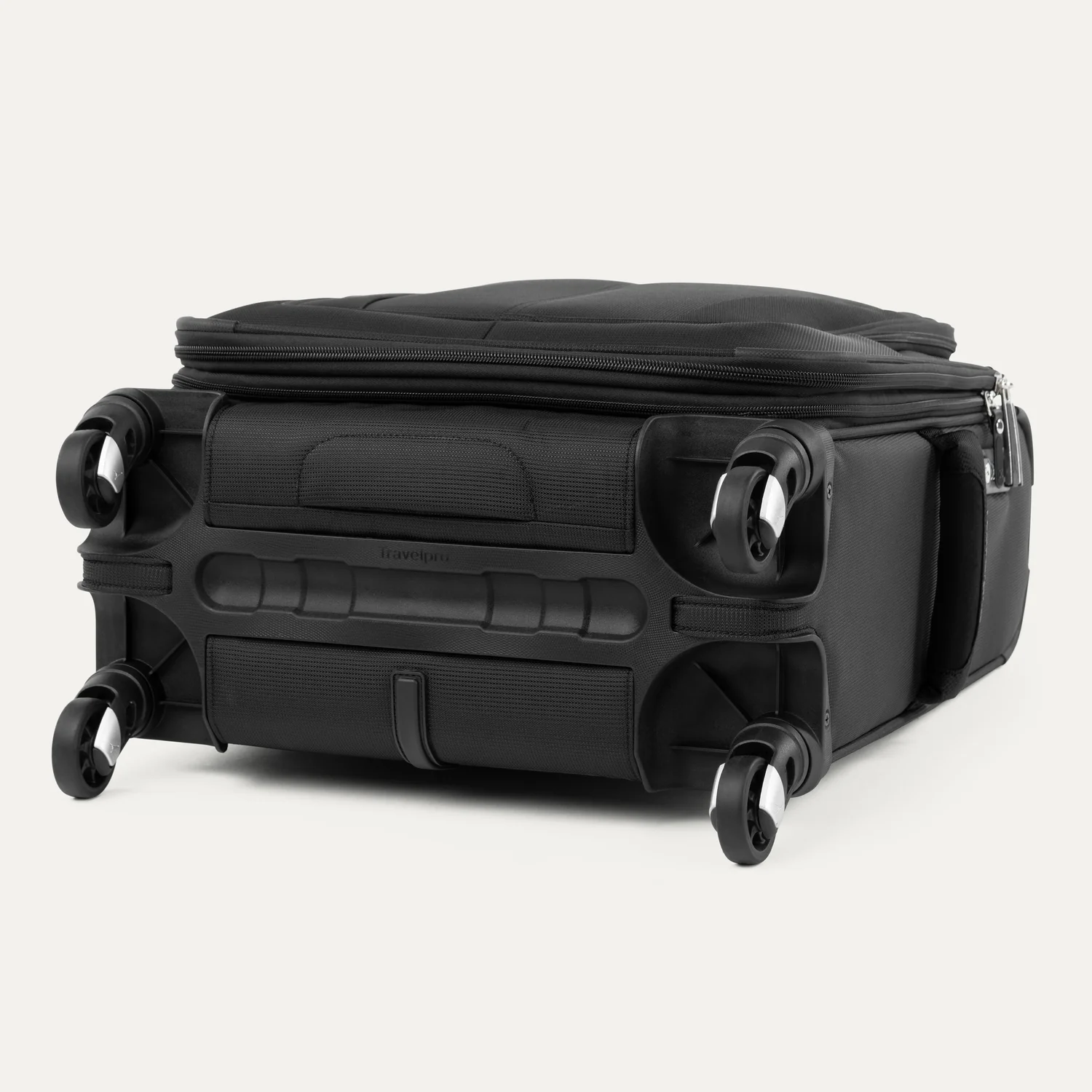 Maxlite® 5 19" International Carry-On Expandable Spinner - Image 46