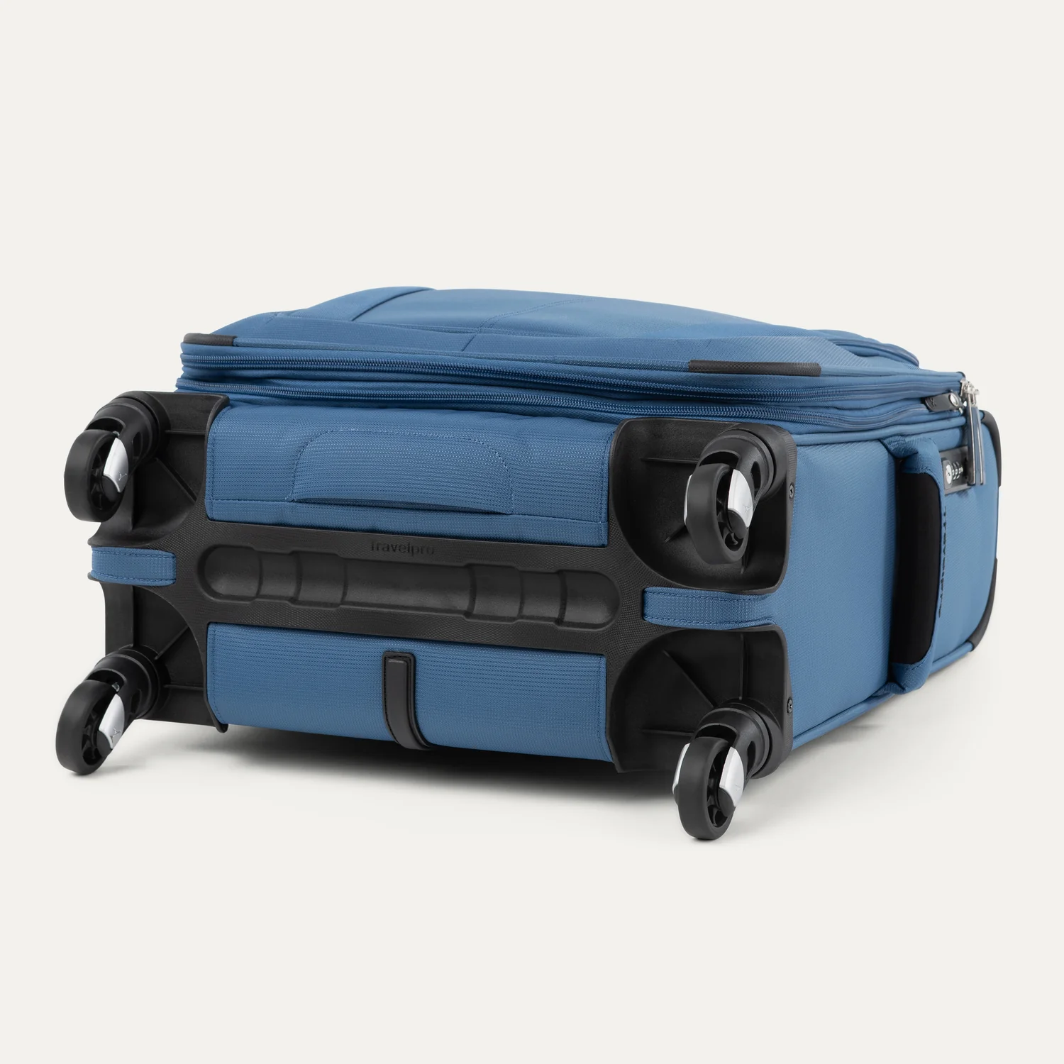 Maxlite® 5 19" International Carry-On Expandable Spinner - Image 6