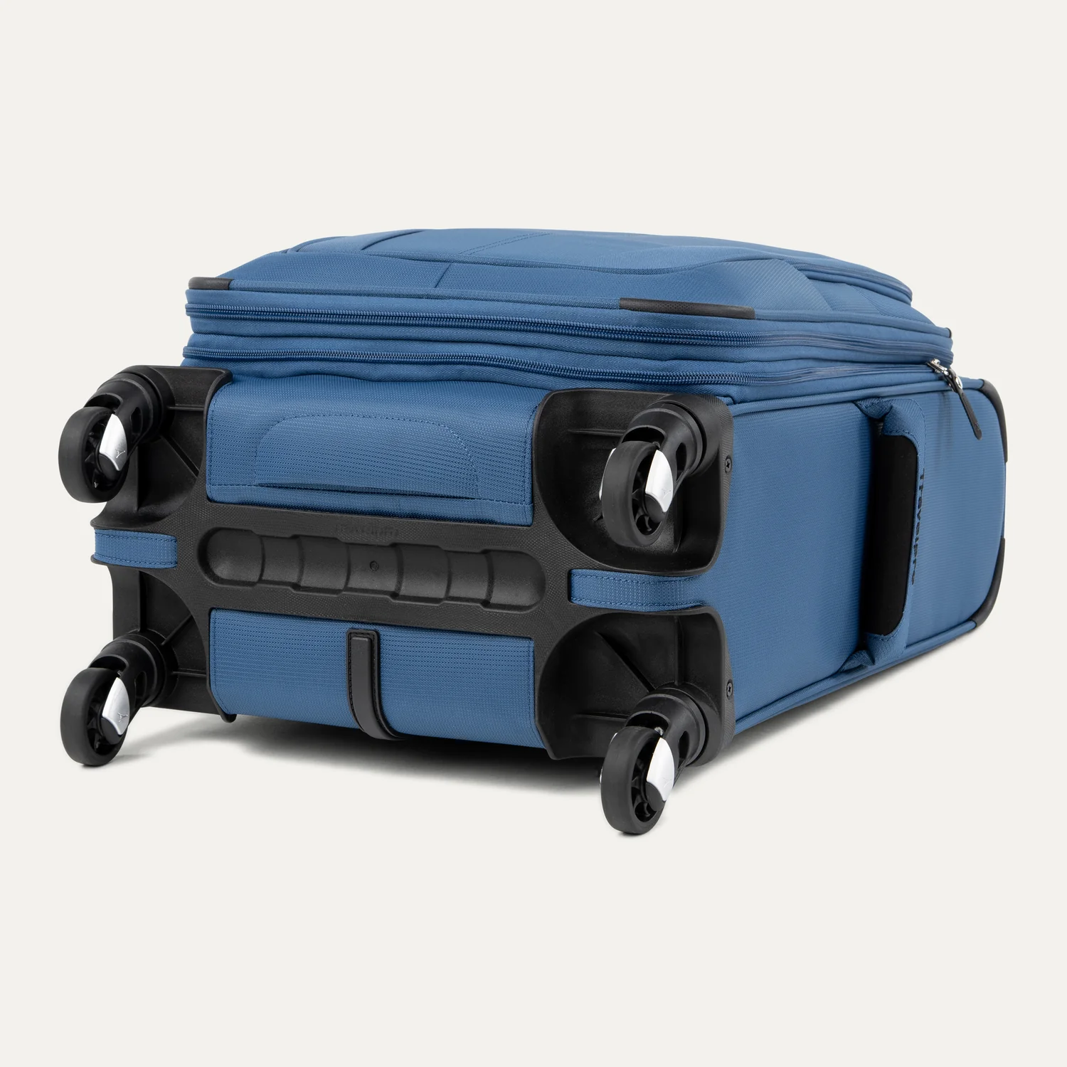 Maxlite® 5 Compact Carry-On Expandable Spinner - Image 5