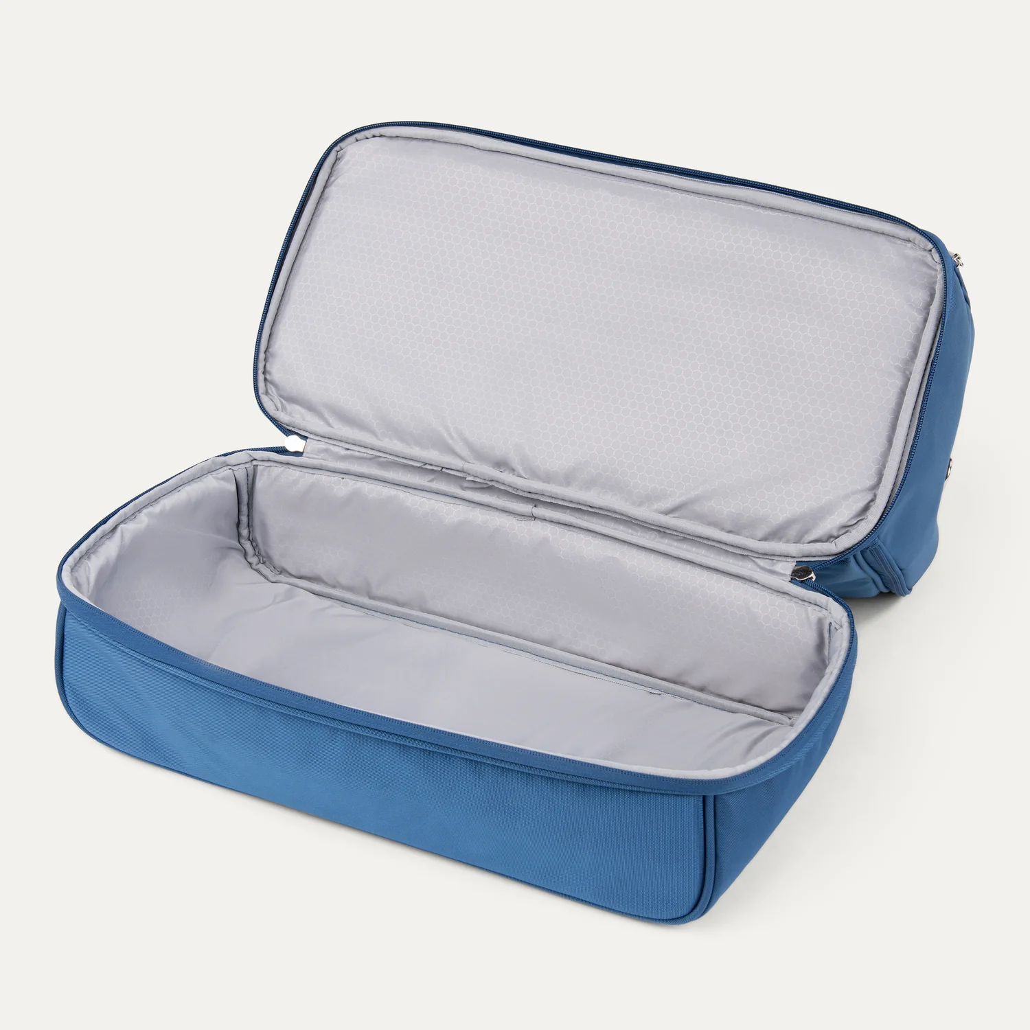 Maxlite® 5 Drop-Bottom Weekender - Image 23