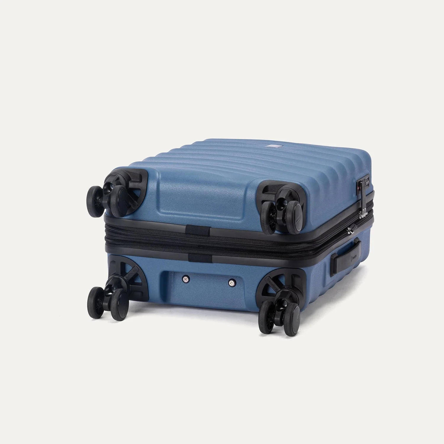 Maxlite® Air V2 Compact Carry-On Hardside Spinner - Image 15