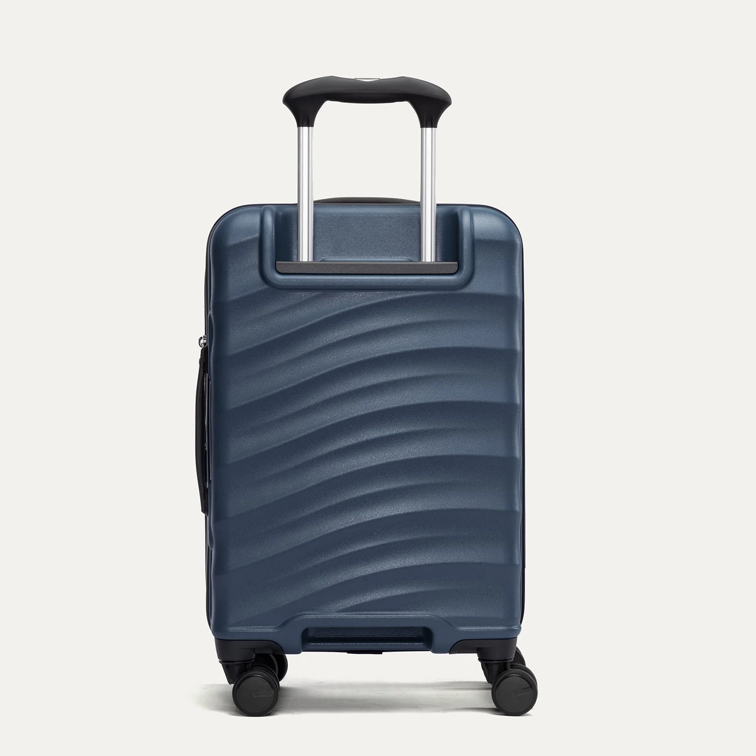 Maxlite® Air V2 Compact Carry-On Hardside Spinner - Image 31