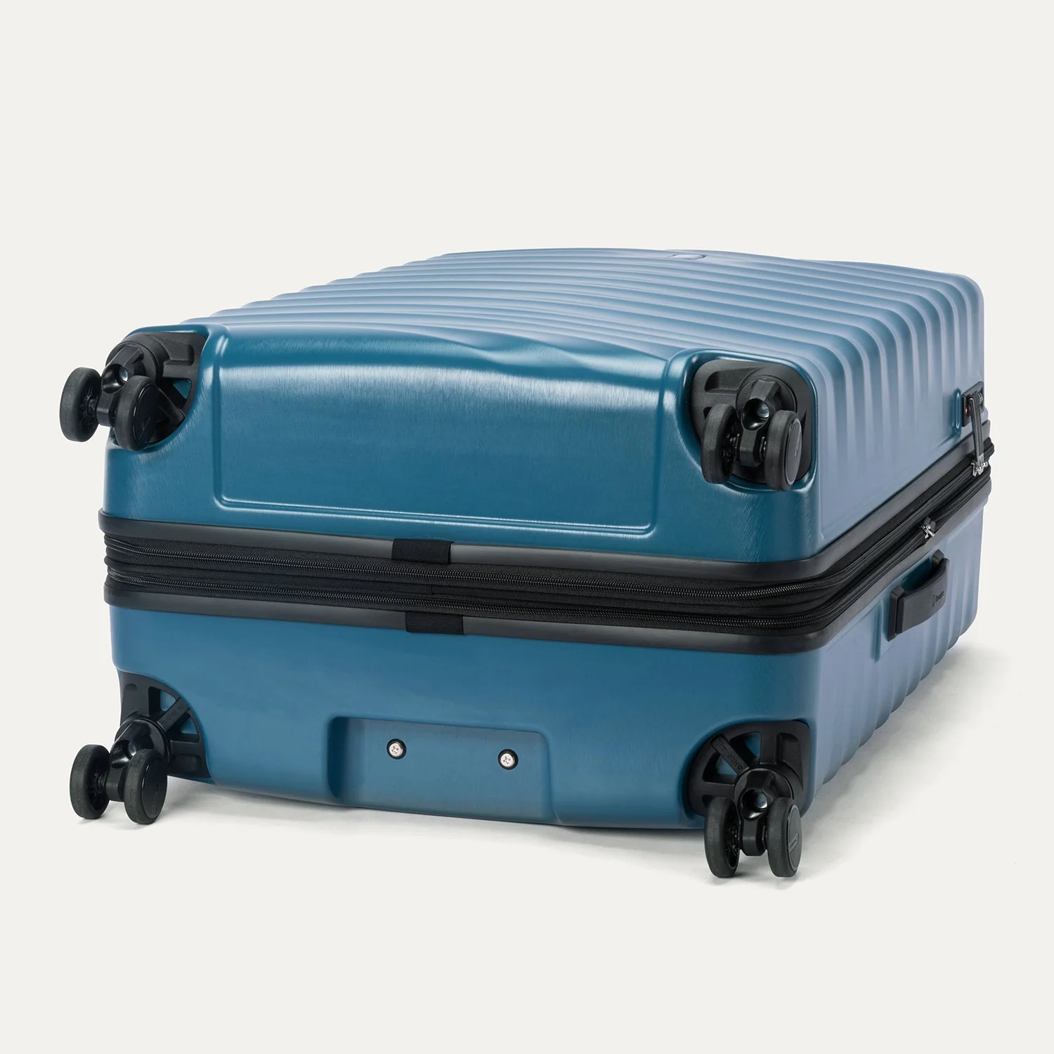Maxlite® Air V2 Compact Carry-On / Large Check-In Set - Image 7