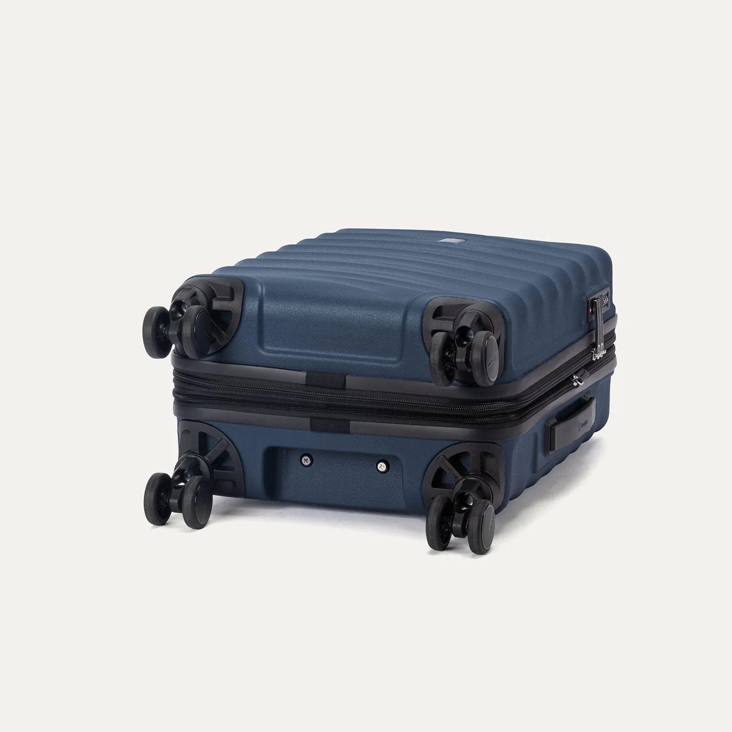 Maxlite® Air V2 Compact Carry-On / Large Check-In Set - Image 25