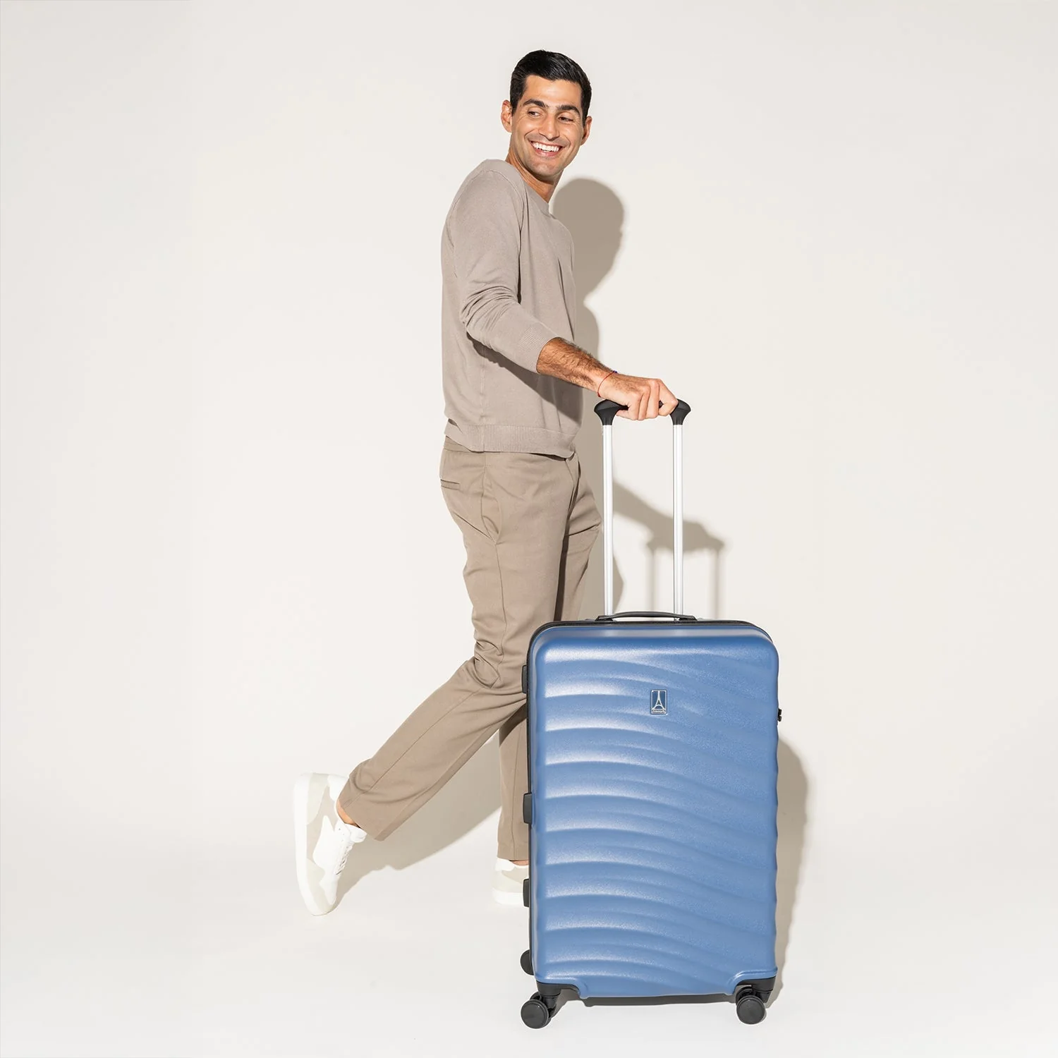 Maxlite® Air V2 Compact Carry-On / Medium / Large Set - Image 5