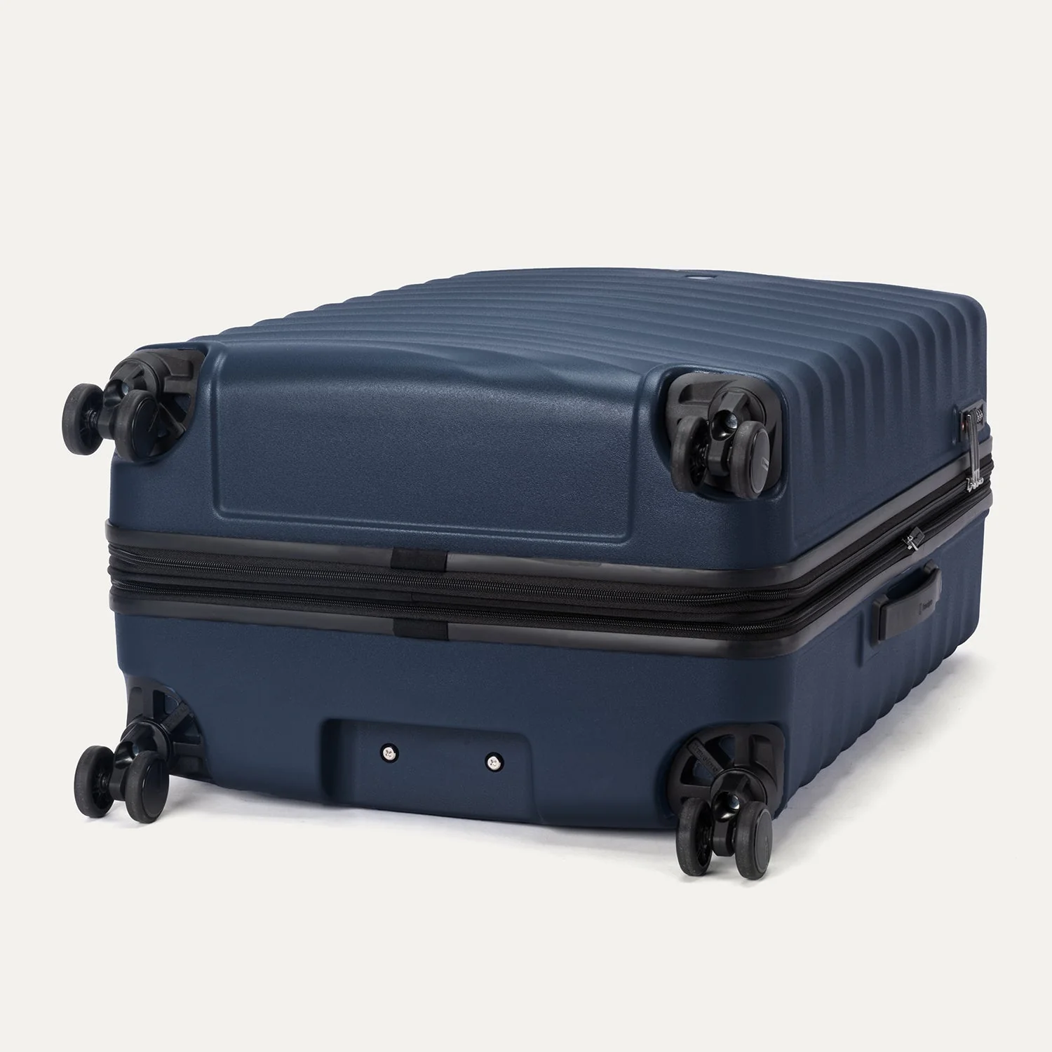 Maxlite® Air V2 Large Check-In Hardside Spinner - Image 33