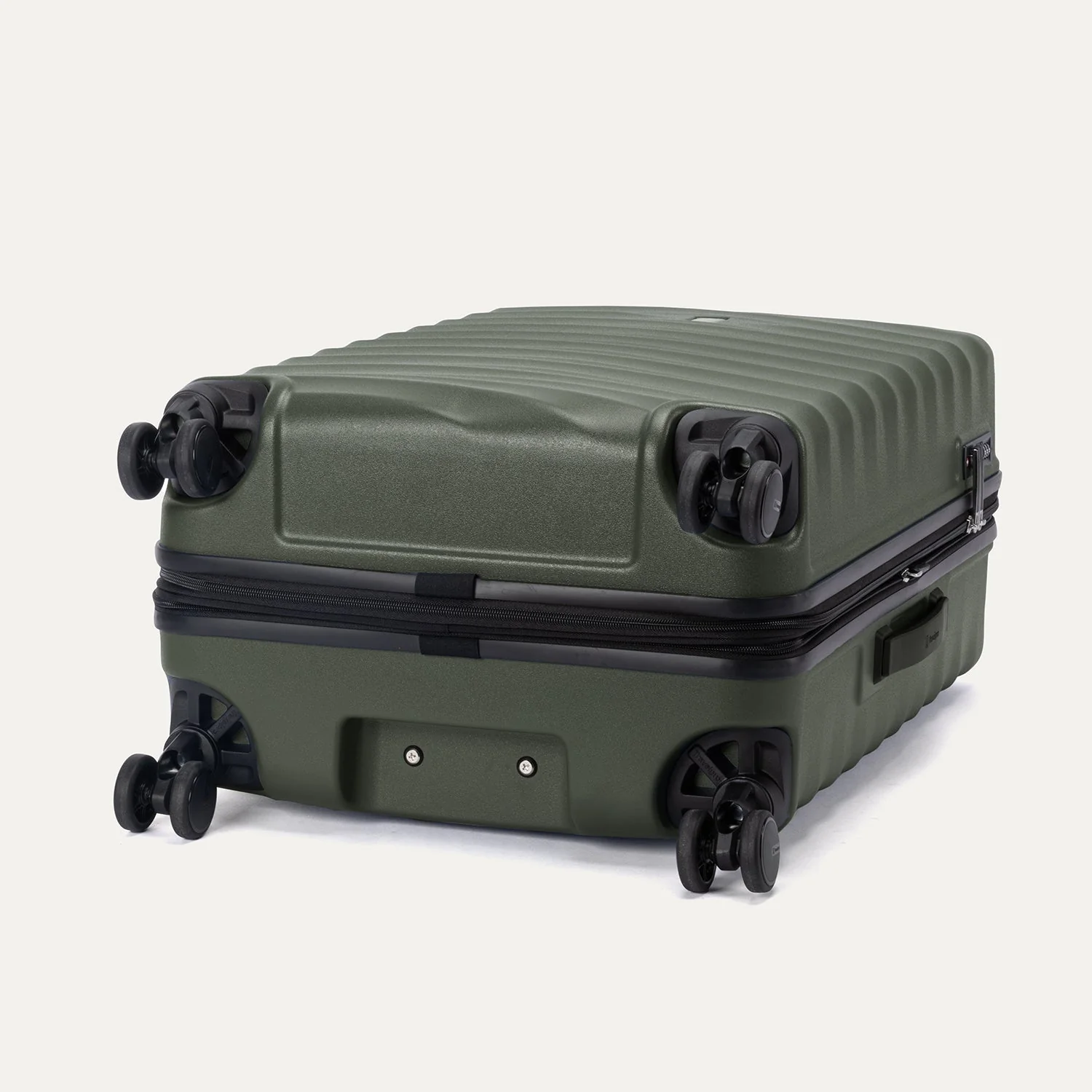 Maxlite® Air V2 Medium Check-In Hardside Spinner - Image 42