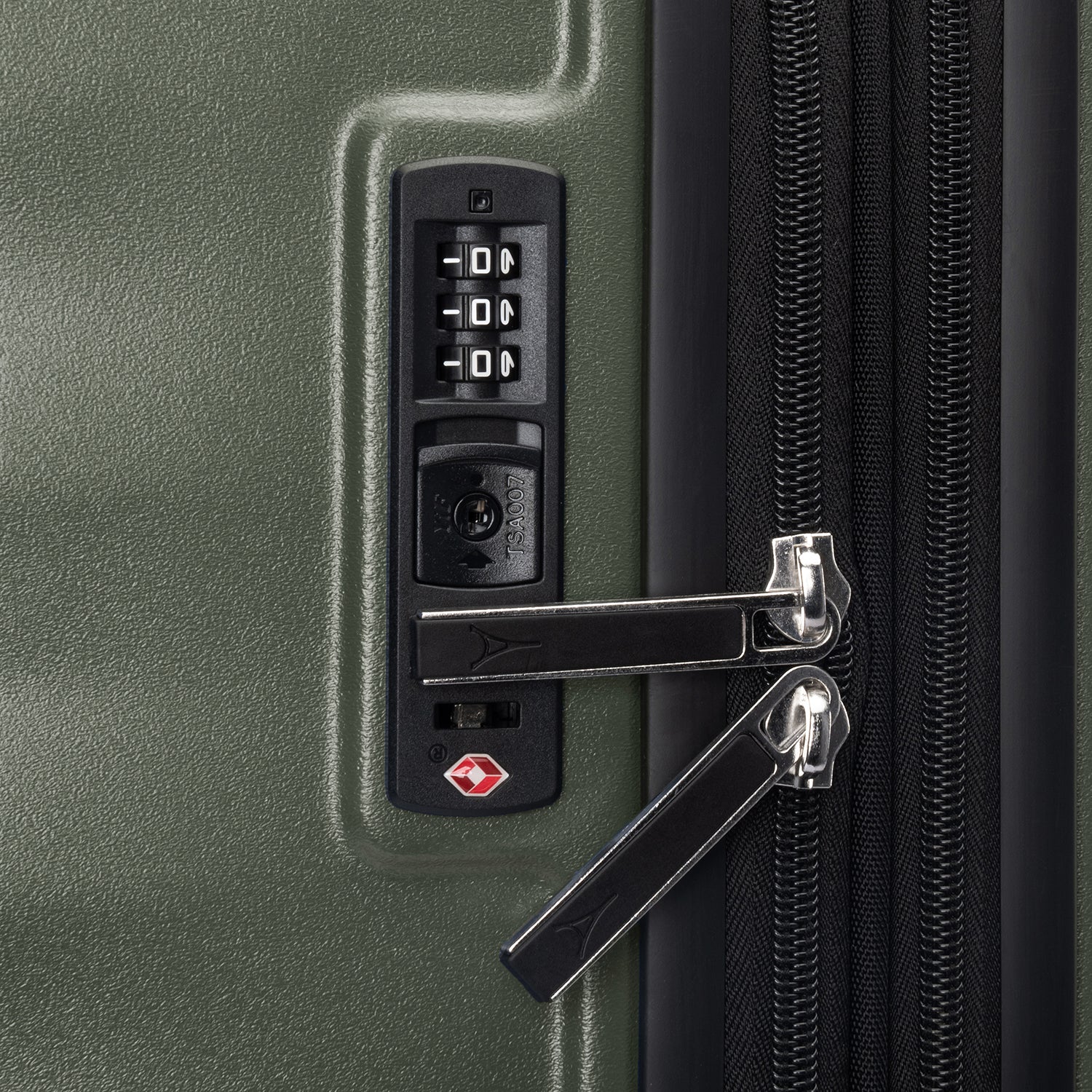 Maxlite® Air V2 Medium Check-In Hardside Spinner - Image 43