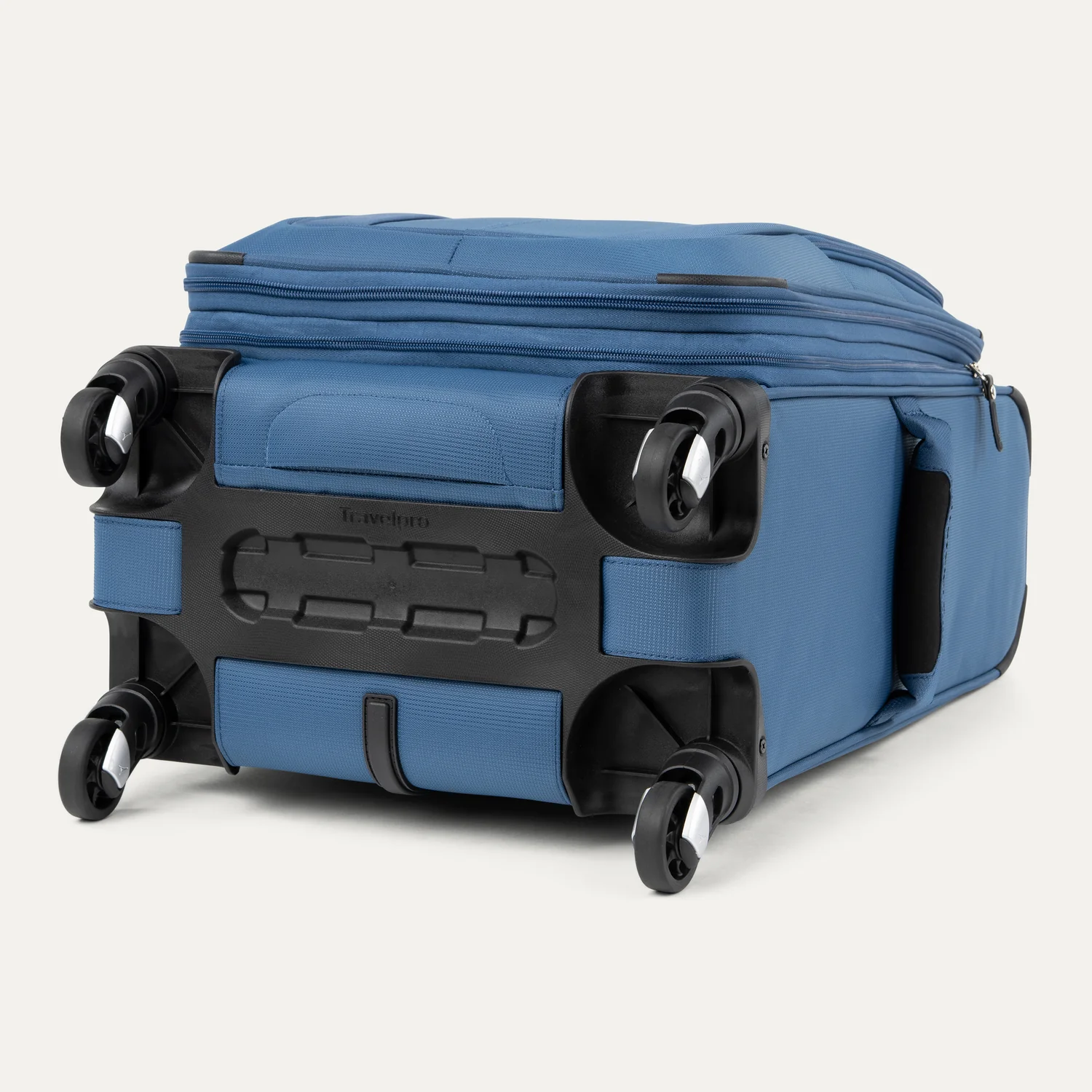Maxlite® 5 Breakaway - Luggage Set - Image 7