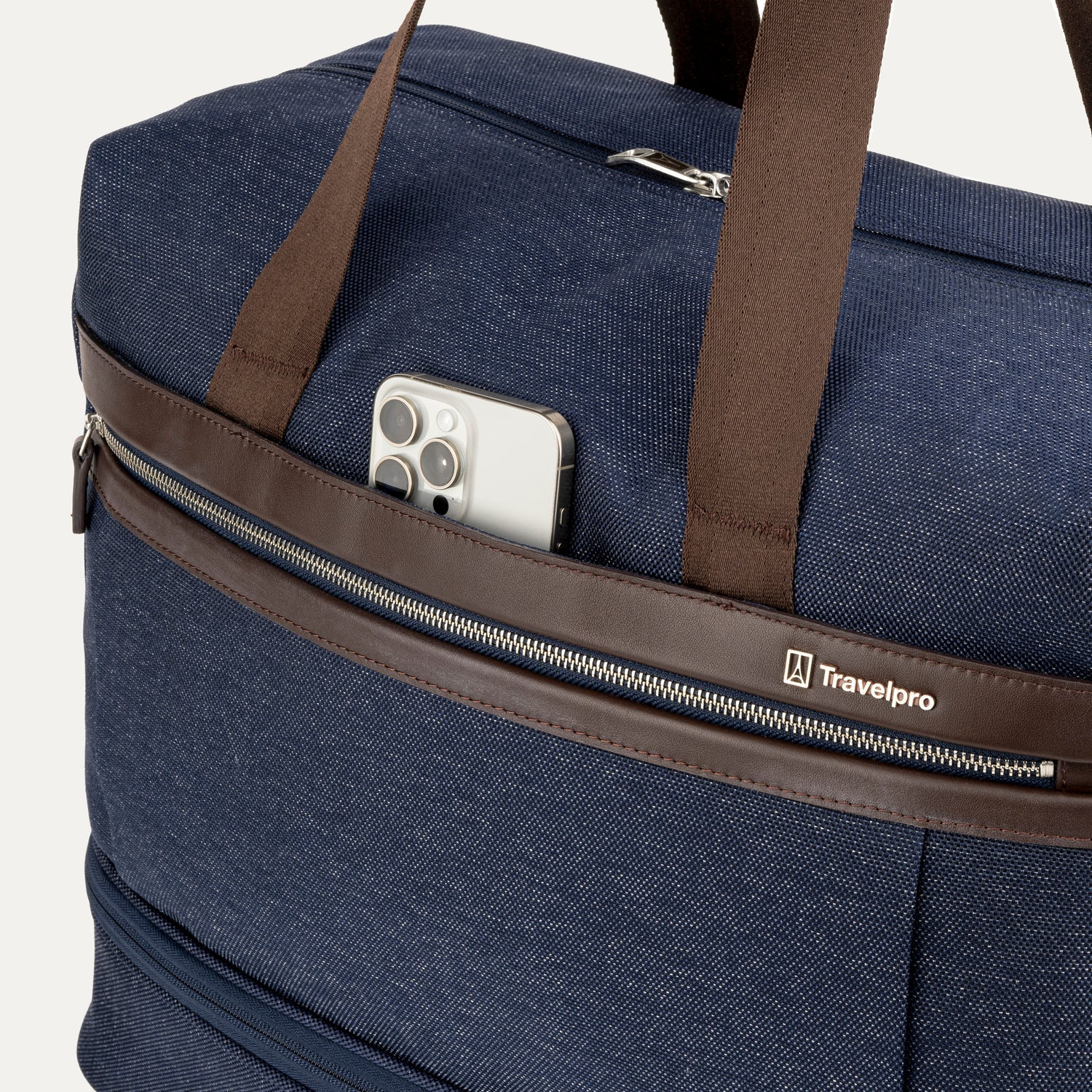 Platinum® Elite Drop-Bottom Weekender - Image 14