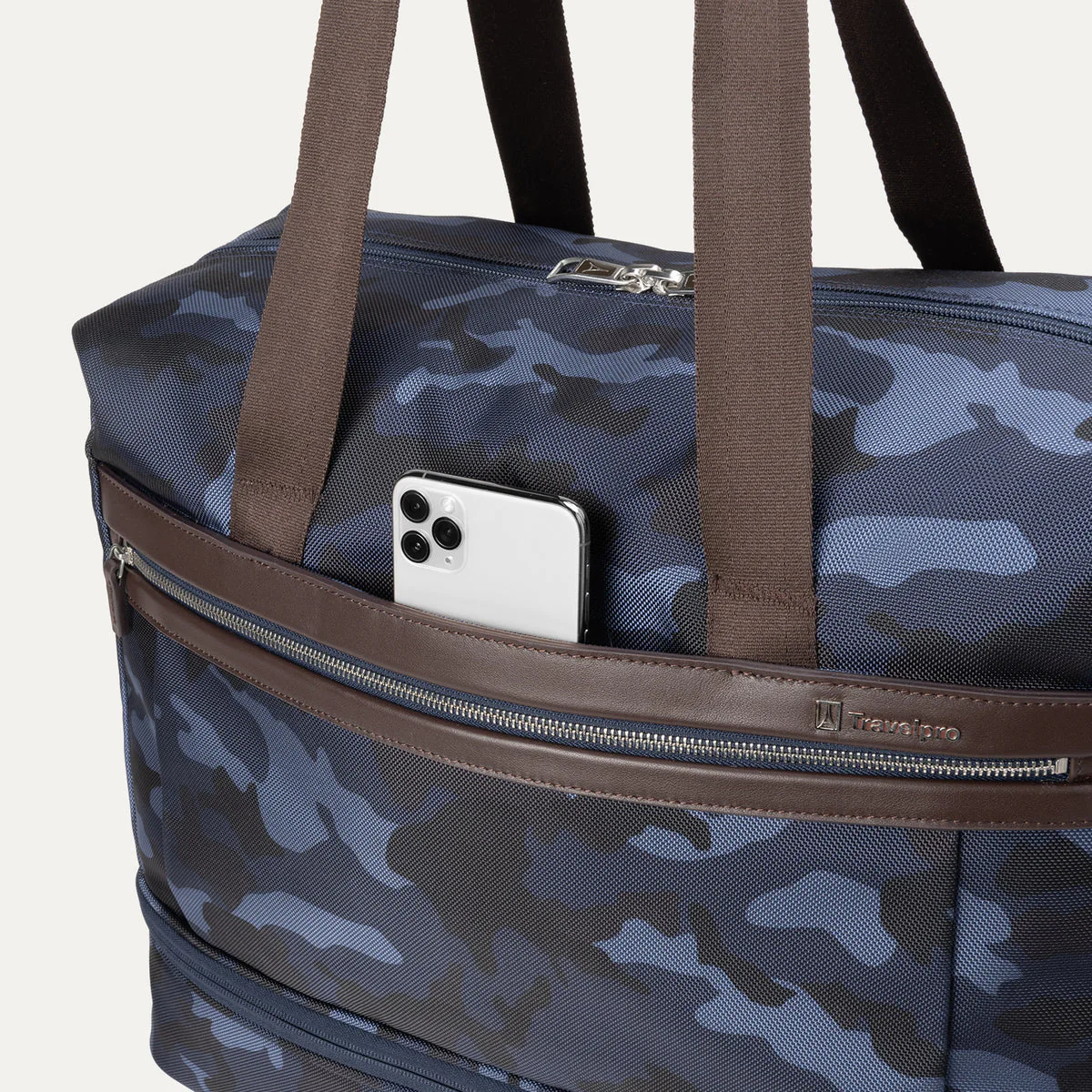 Platinum® Elite Drop-Bottom Weekender - Camouflage - Image 5