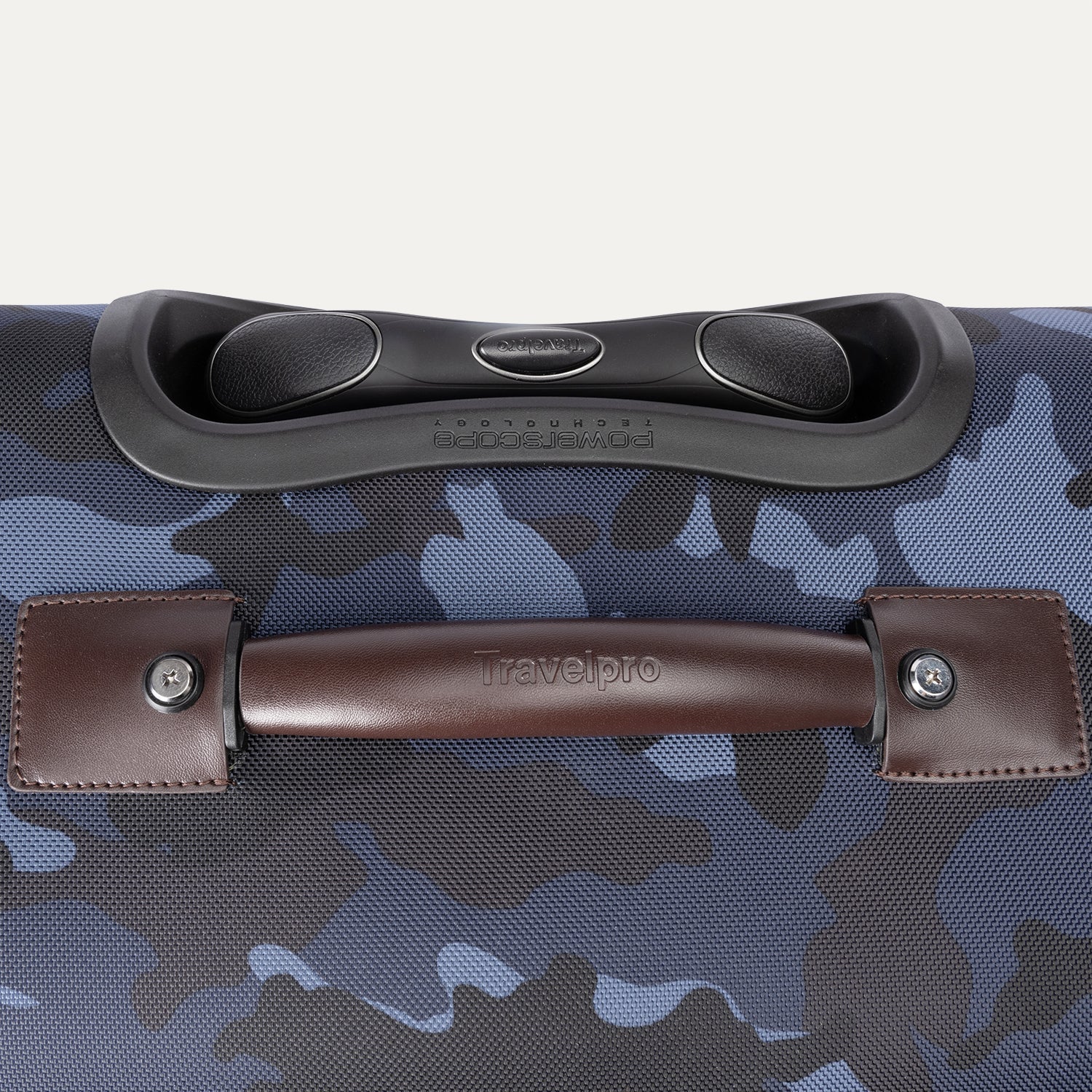 Platinum® Elite Medium Check-In Spinner - Camouflage - Image 9