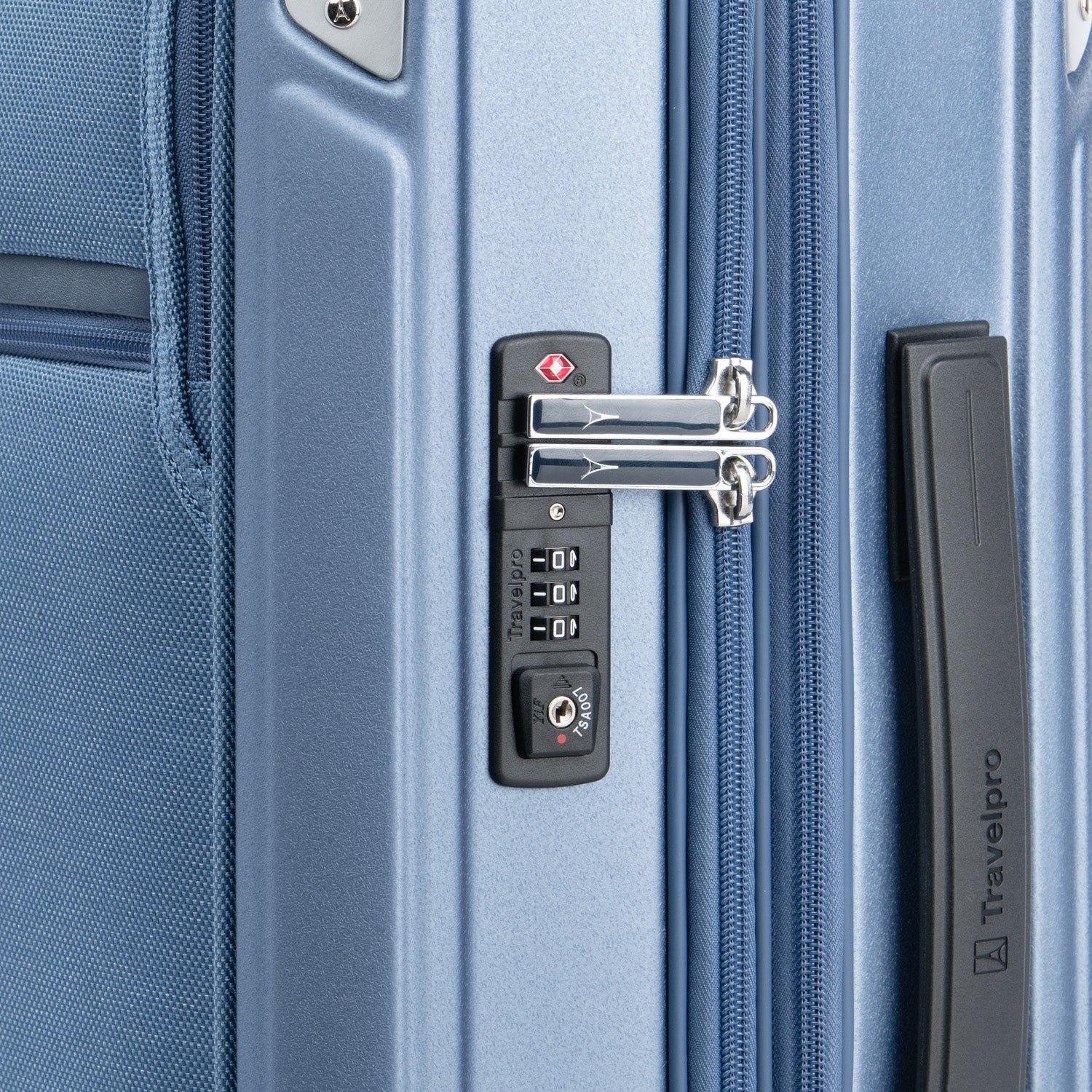 Platinum® Elite Carry-On Business Plus Hardside Spinner - Image 13