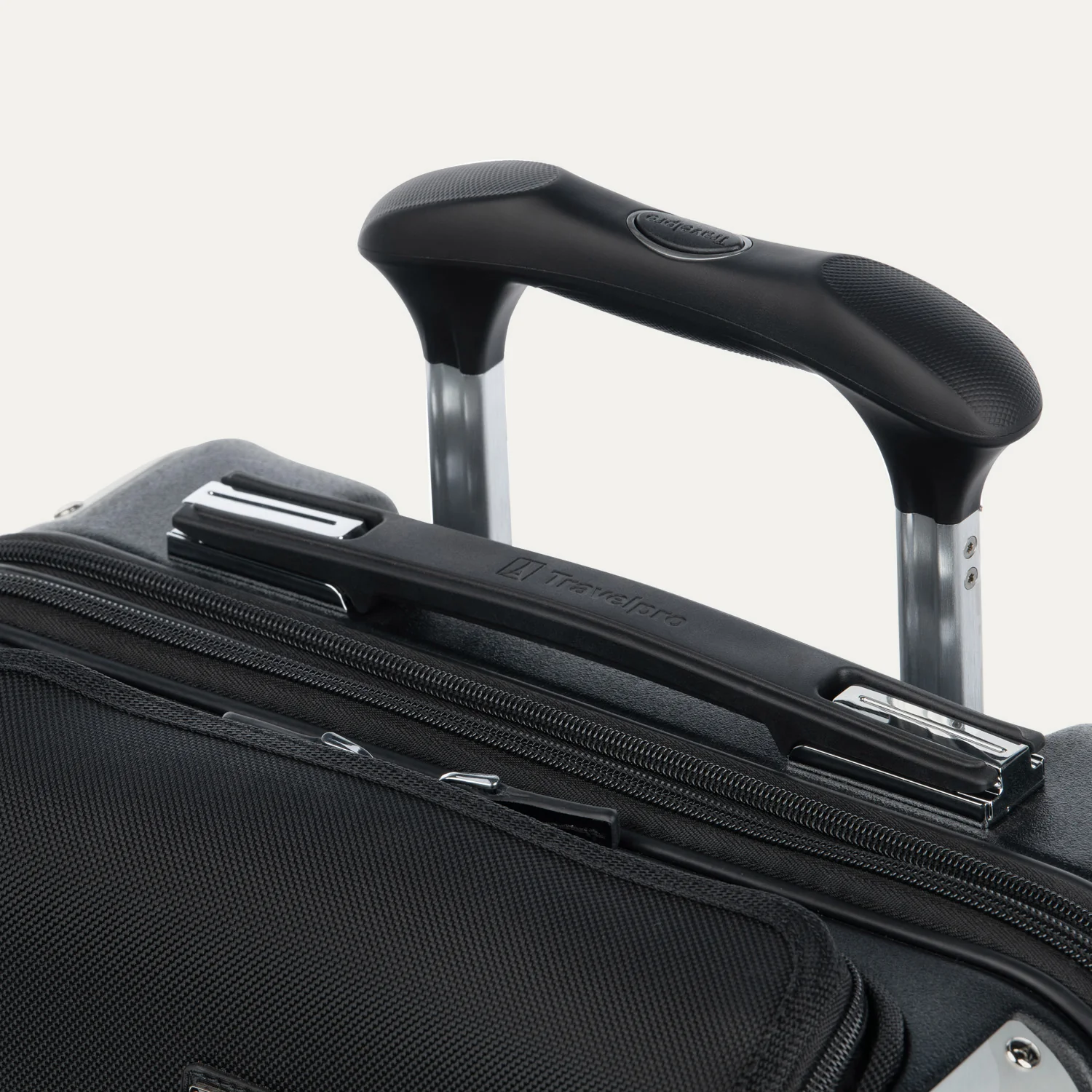 Platinum® Elite Carry-On Business Plus Hardside Spinner - Image 24