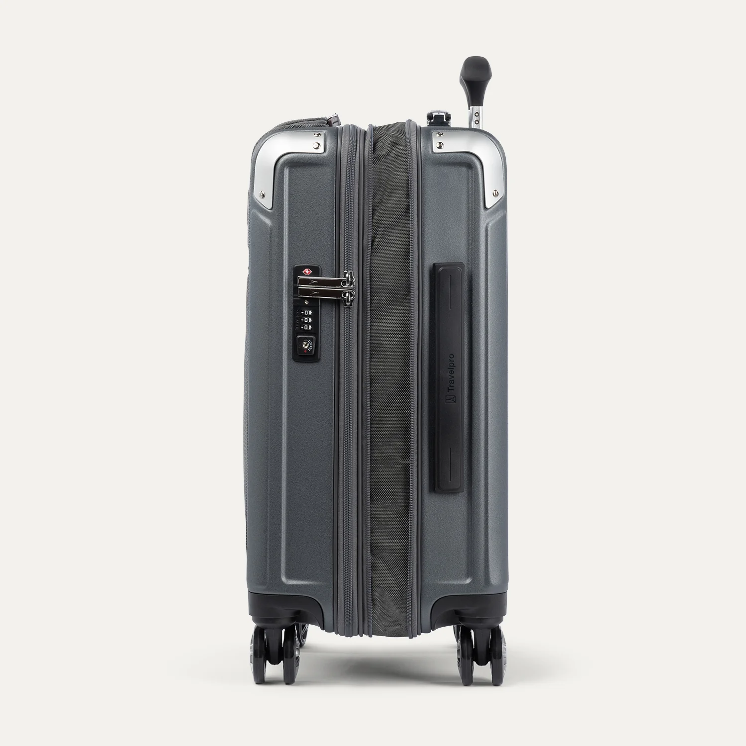 Platinum® Elite Carry-On Business Plus Hardside Spinner - Image 4