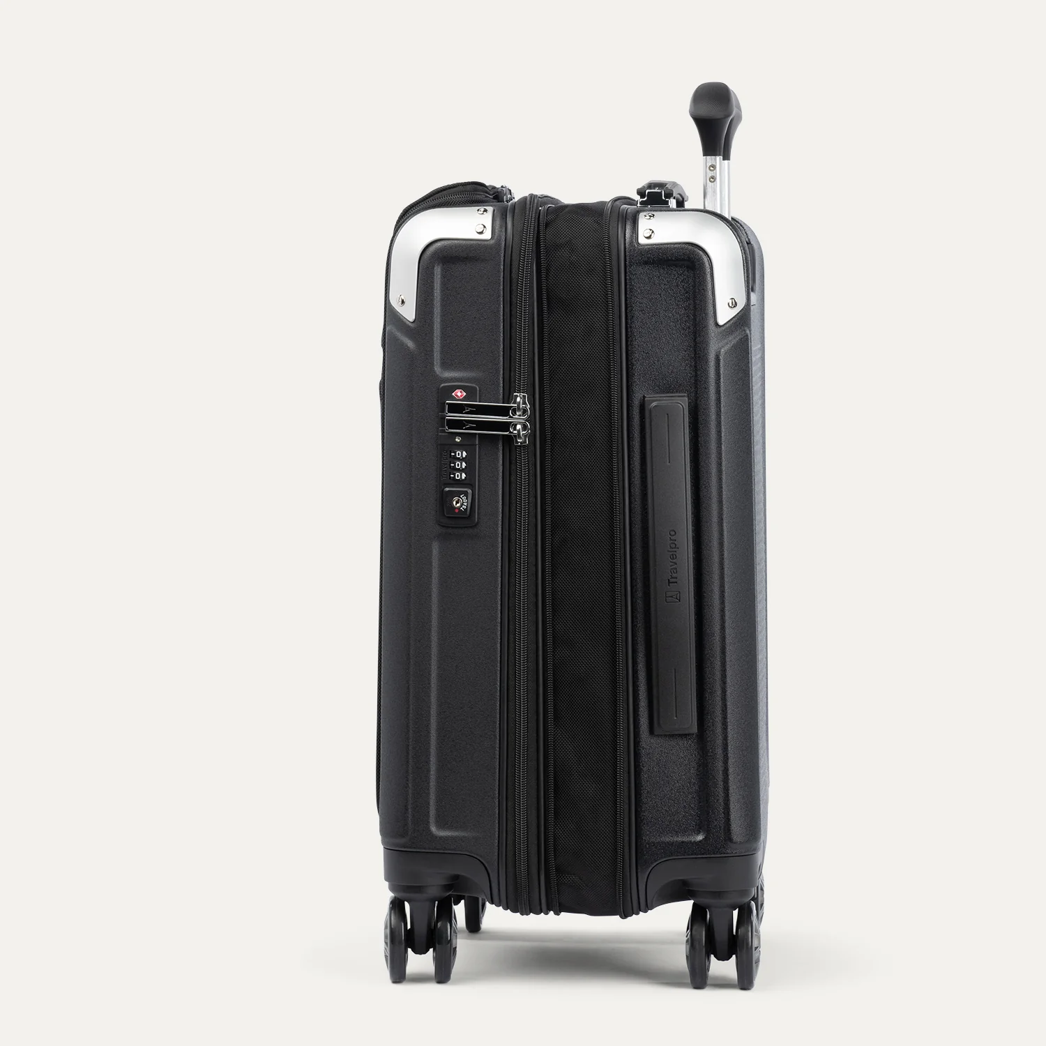 Platinum® Elite Compact Carry-On Business Plus Hardside Spinner - Image 3
