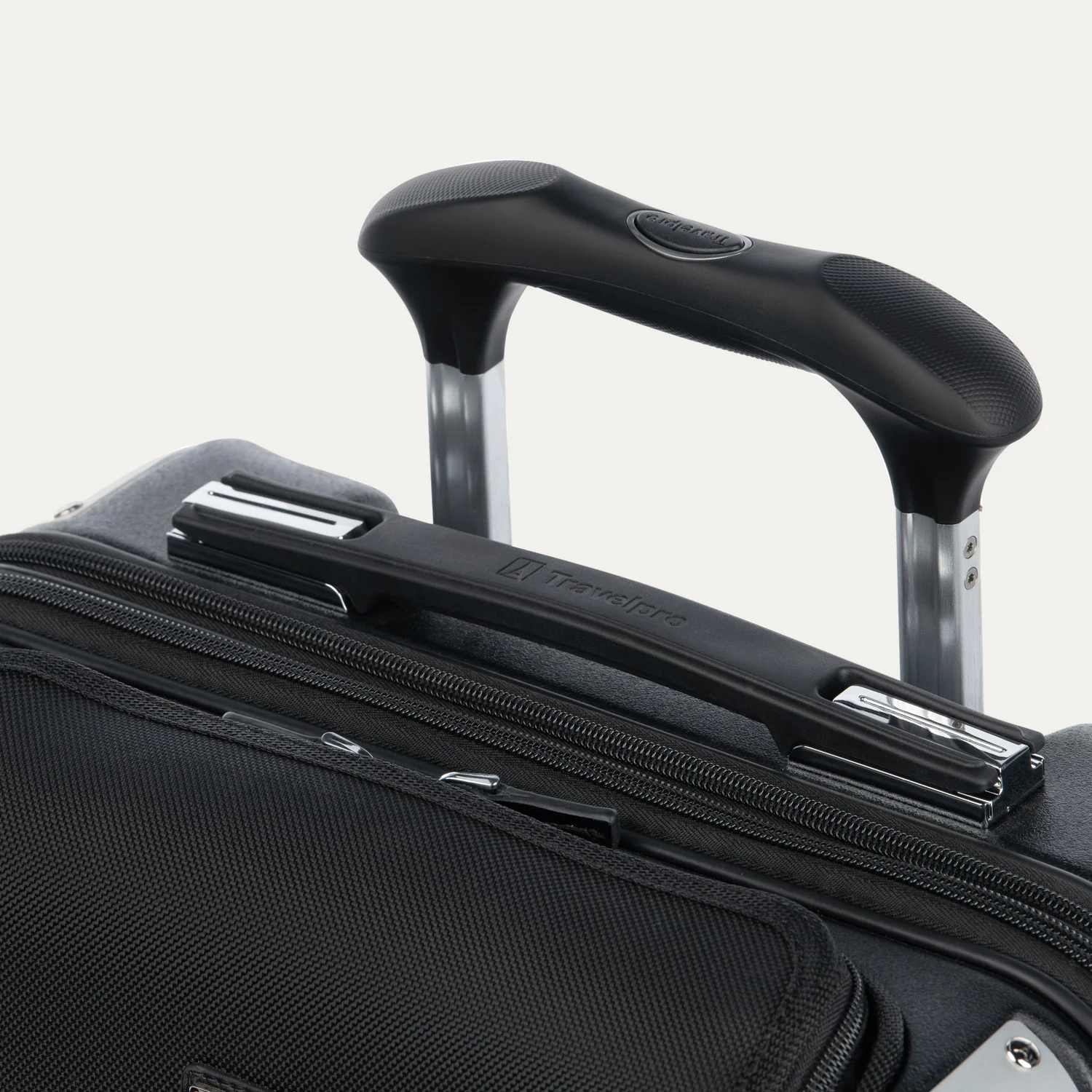 Platinum® Elite Compact Carry-On Business Plus Hardside Spinner - Image 7