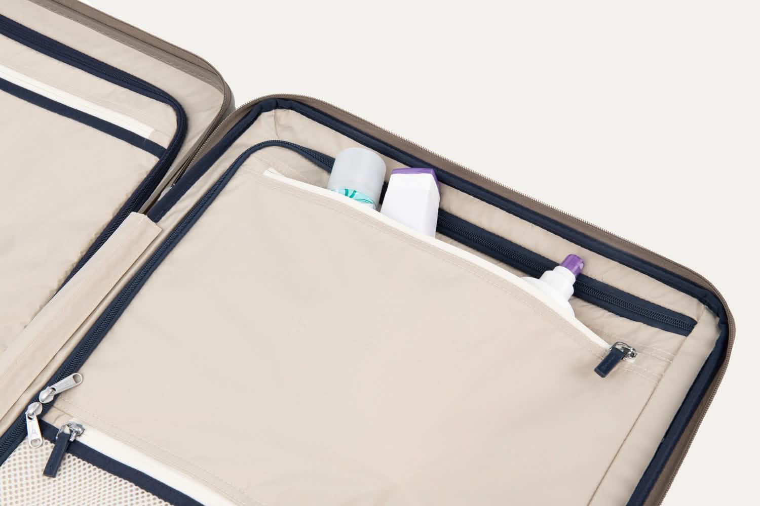 Platinum® Elite Large Check-In Hardside Spinner - Image 67