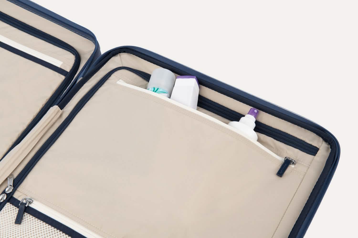 Platinum® Elite Large Check-In Hardside Spinner - Image 86
