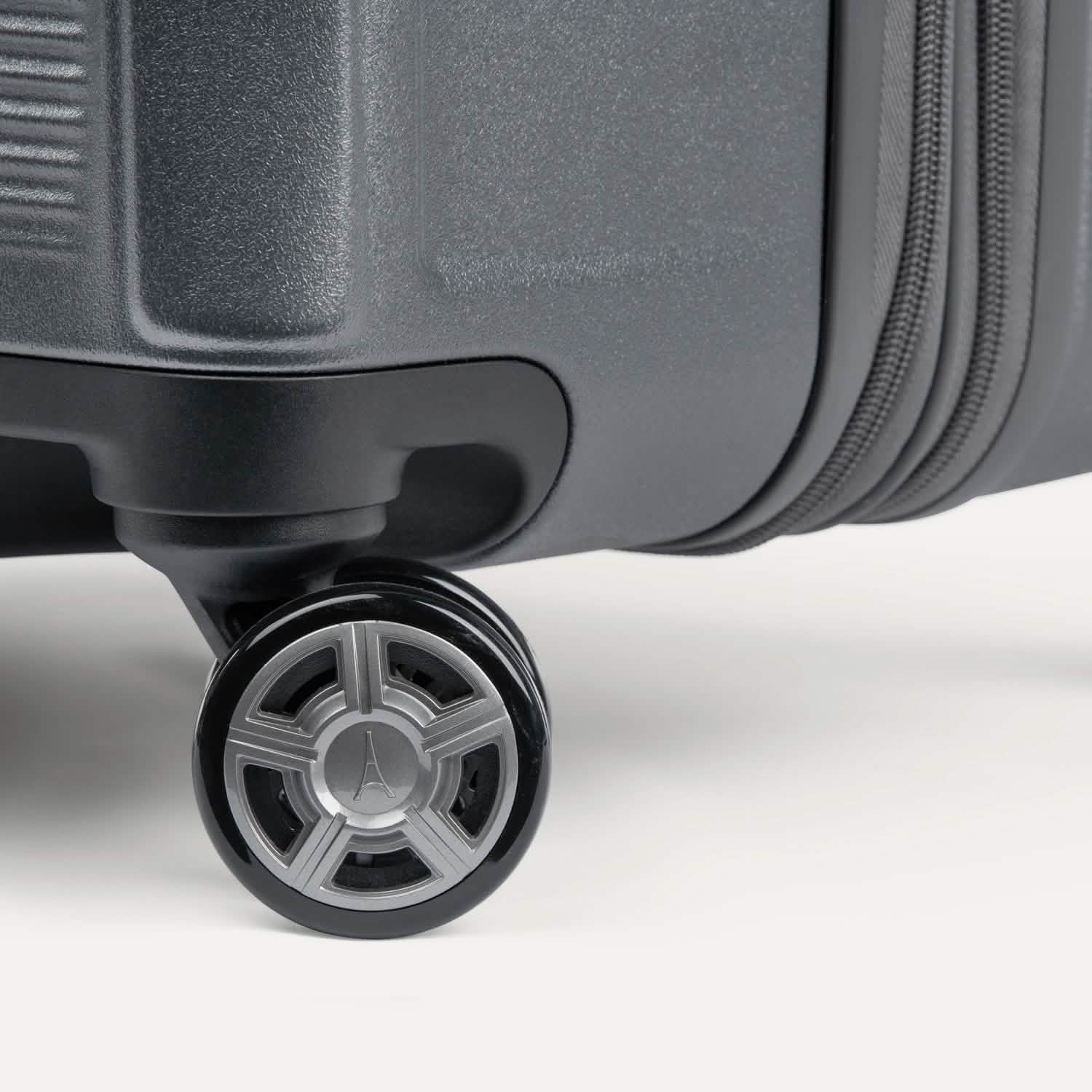 Platinum® Elite Large Check-In Hardside Spinner - Image 94