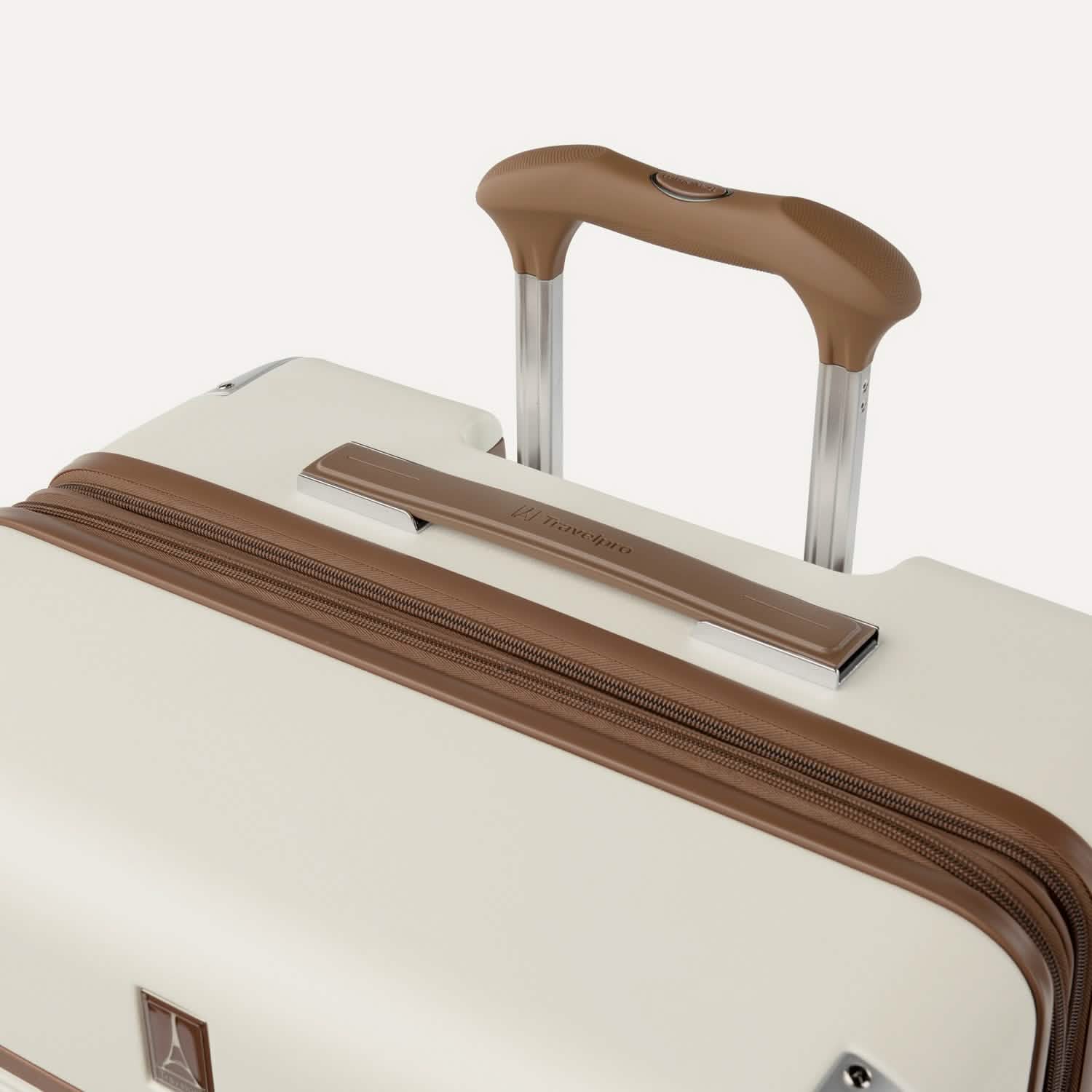 Platinum® Elite Medium Check-In Hardside Spinner - Image 107