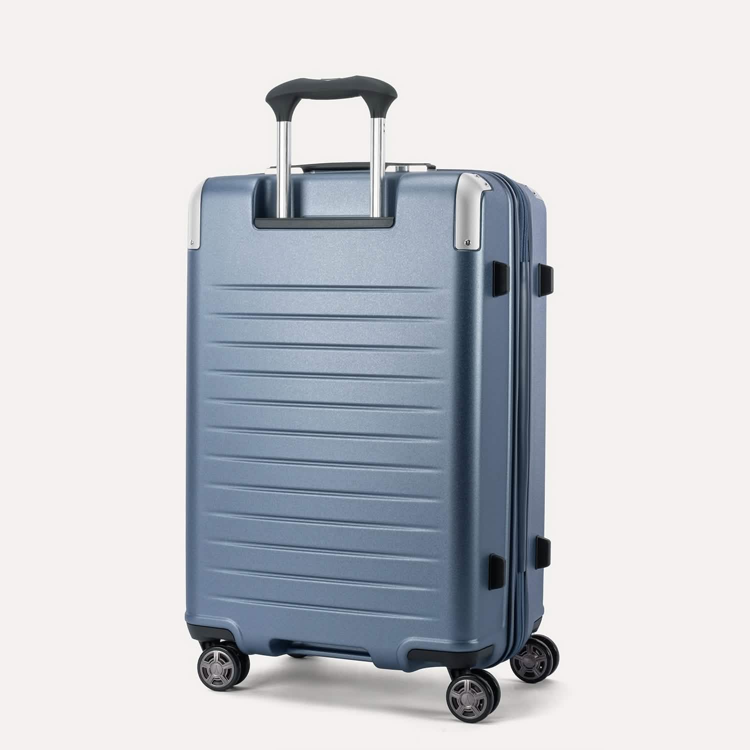 Platinum® Elite Medium Check-In Hardside Spinner - Image 16