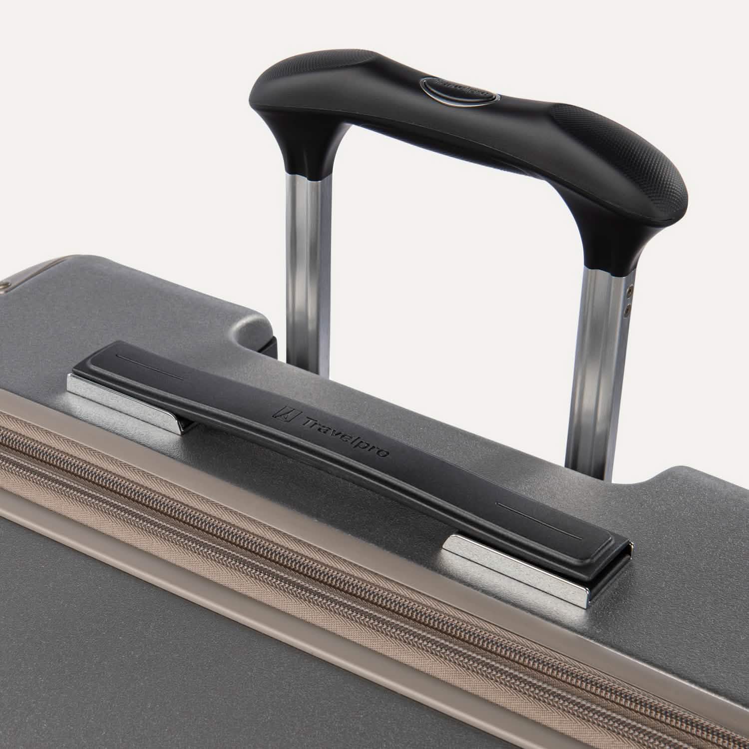 Platinum® Elite Medium Check-In Hardside Spinner - Image 47