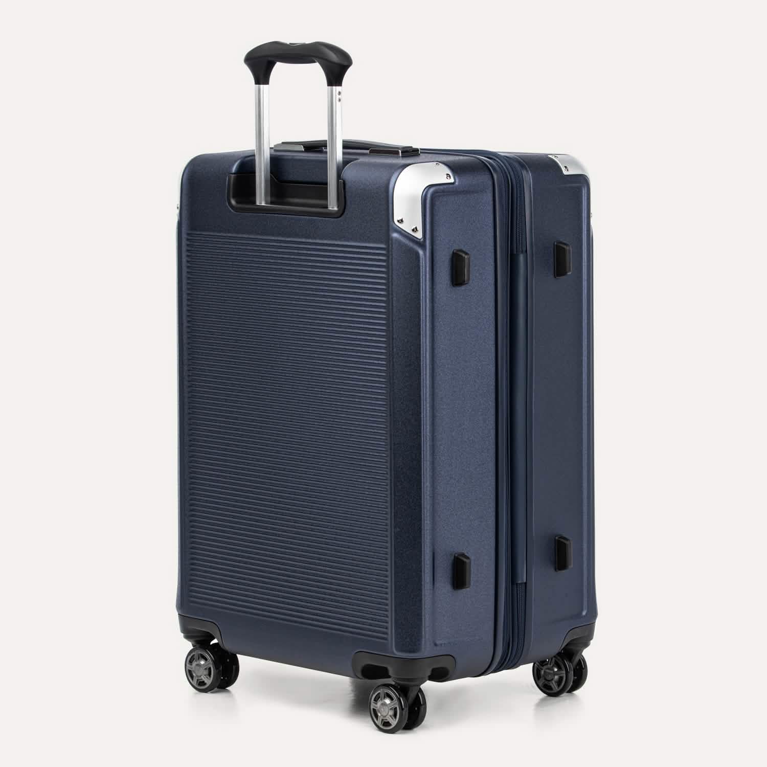 Platinum® Elite Medium Check-In Hardside Spinner - Image 52