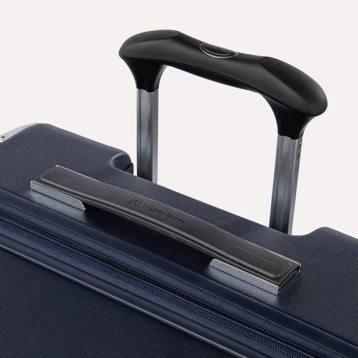 Platinum® Elite Medium Check-In Hardside Spinner - Image 57