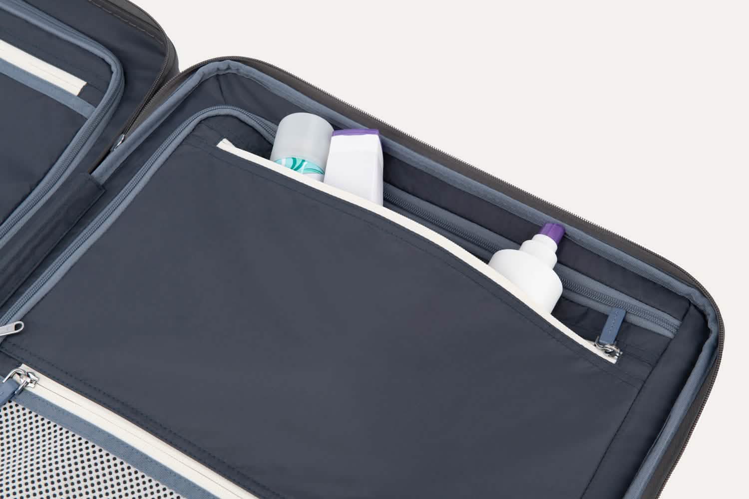 Platinum® Elite Medium Check-In Hardside Spinner - Image 66