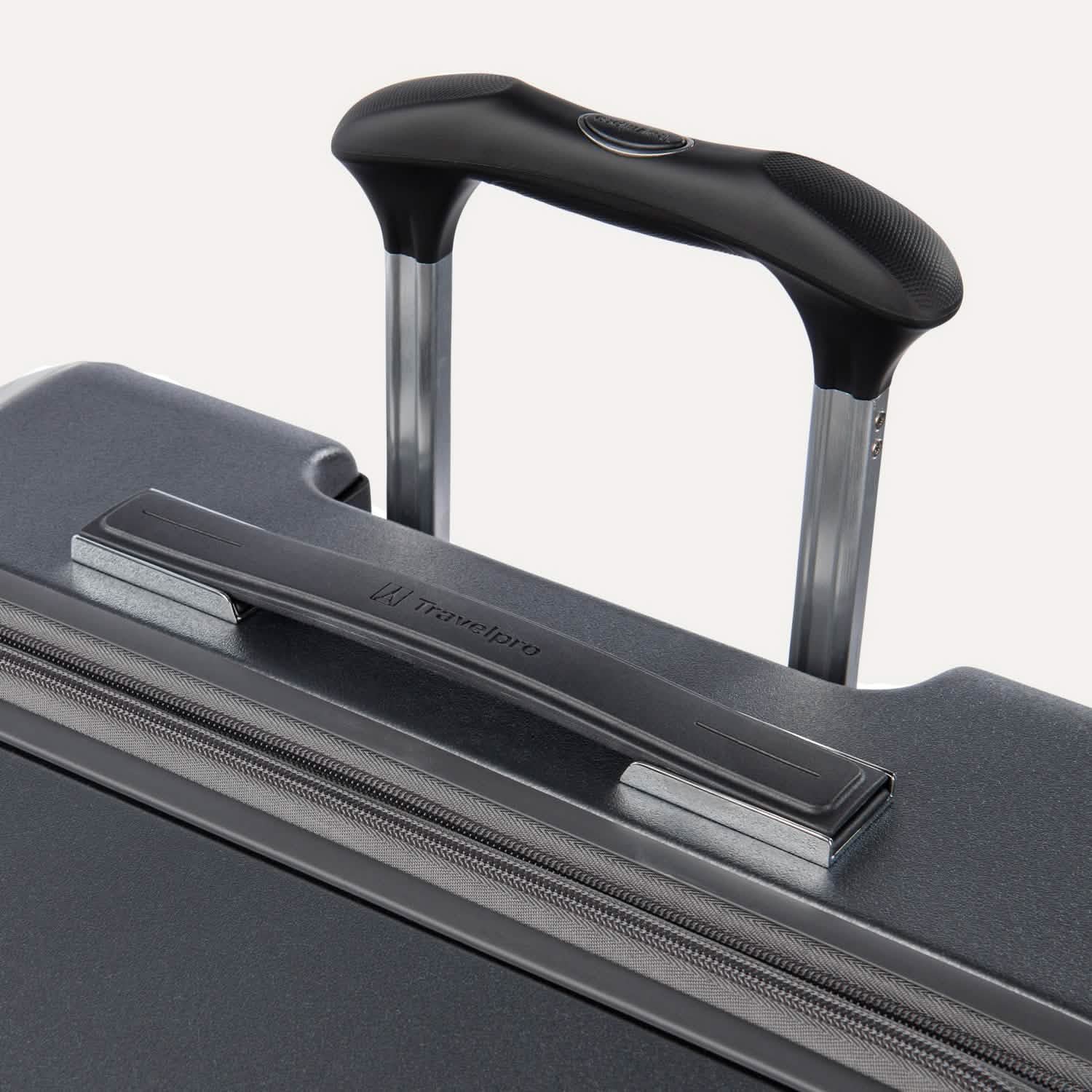 Platinum® Elite Medium Check-In Hardside Spinner - Image 84