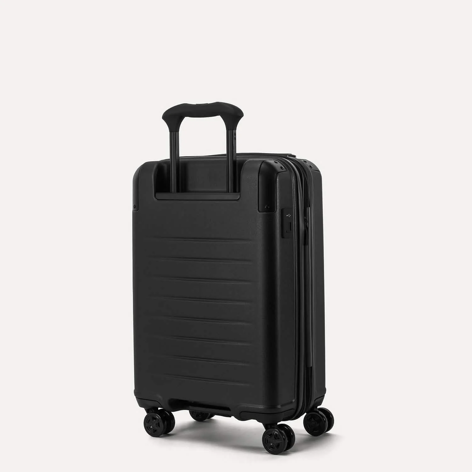 Platinum® Elite Slim Carry-On Hardside Spinner - Image 3