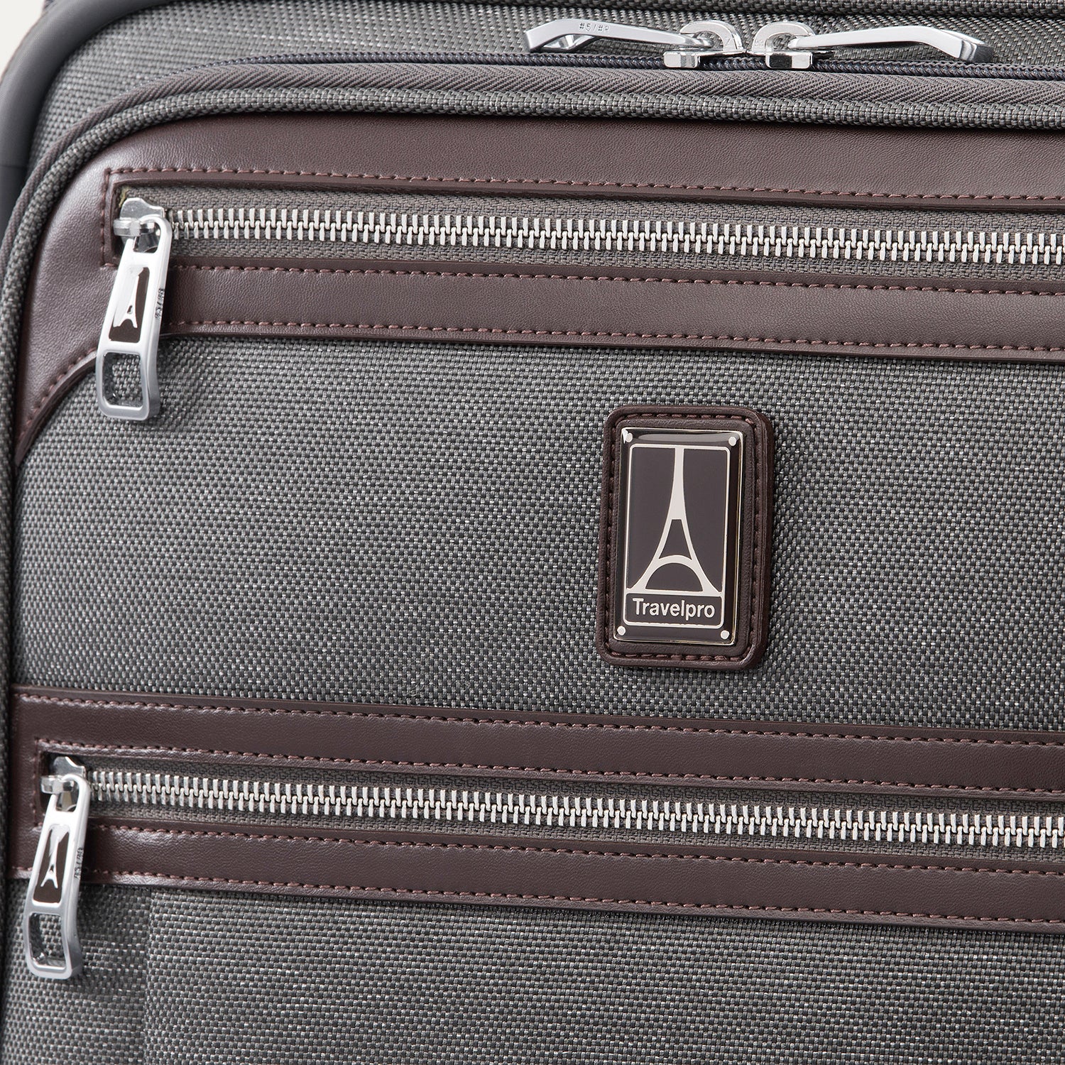 Platinum® Elite 20” Expandable Business Plus Carry-On Spinner - Image 17